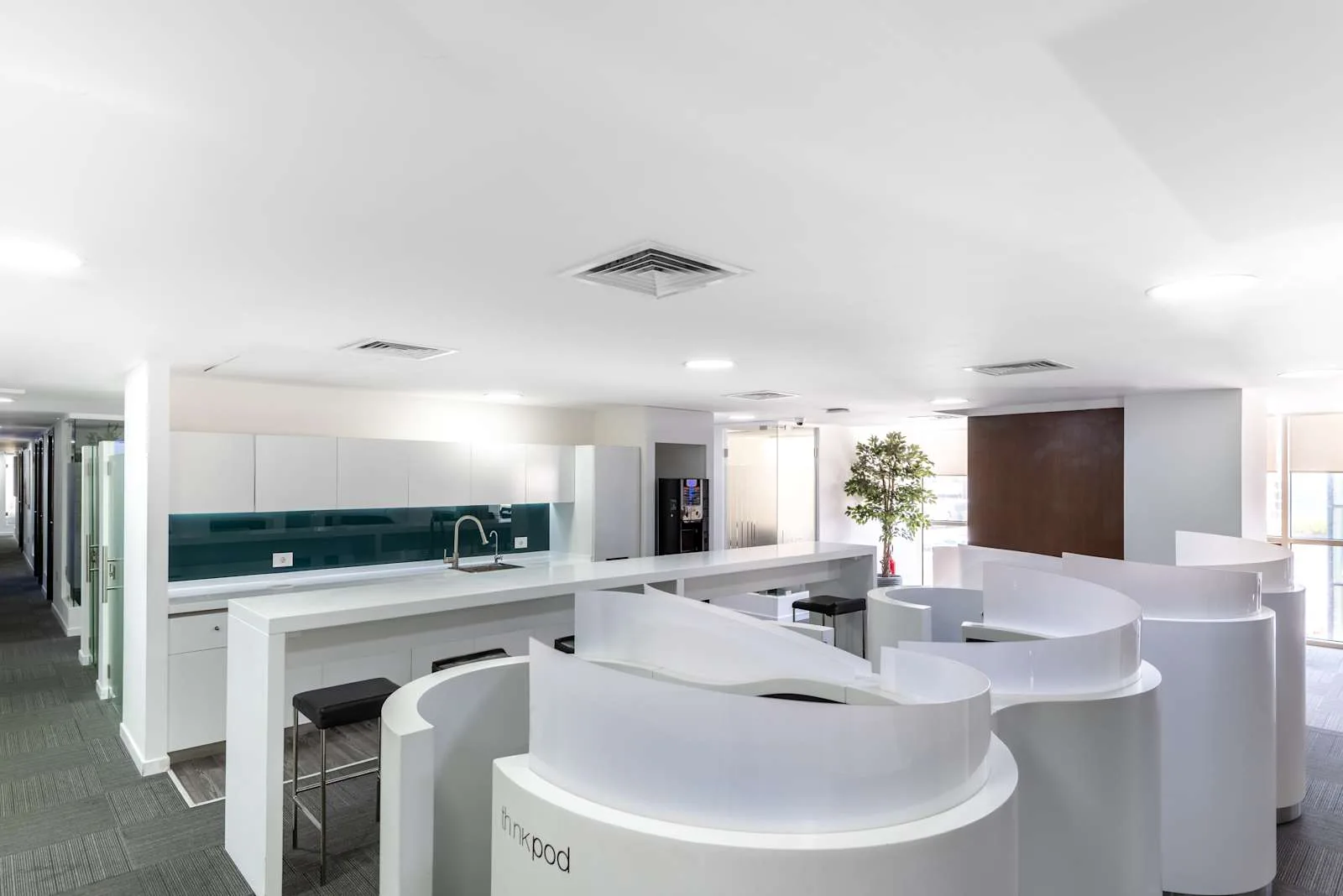 Regus DBAYEH, Le Mall، مطبخ، بيروت
