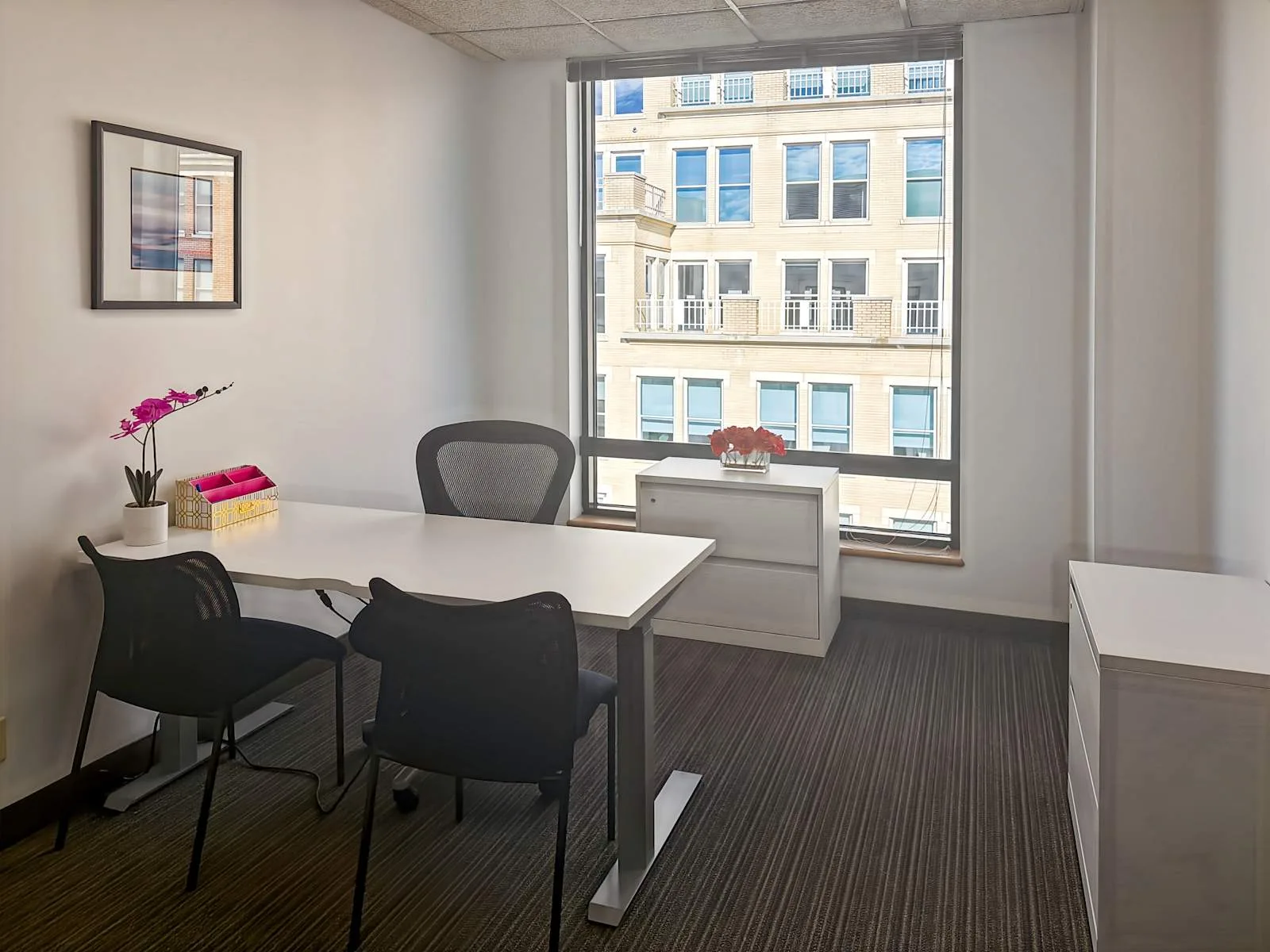 Regus DC, Washington - 601 Pennsylvania Avenue, Private office, 1 desk, Washington, DC