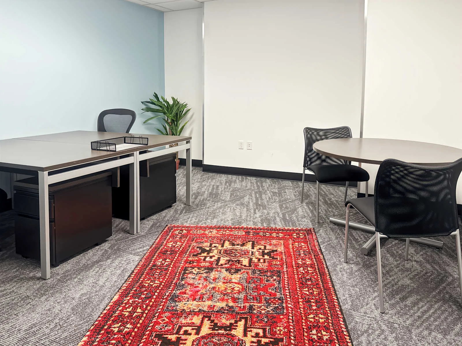 Regus DC, Washington - Franklin Square, Private office, 2 desks, Washington, DC