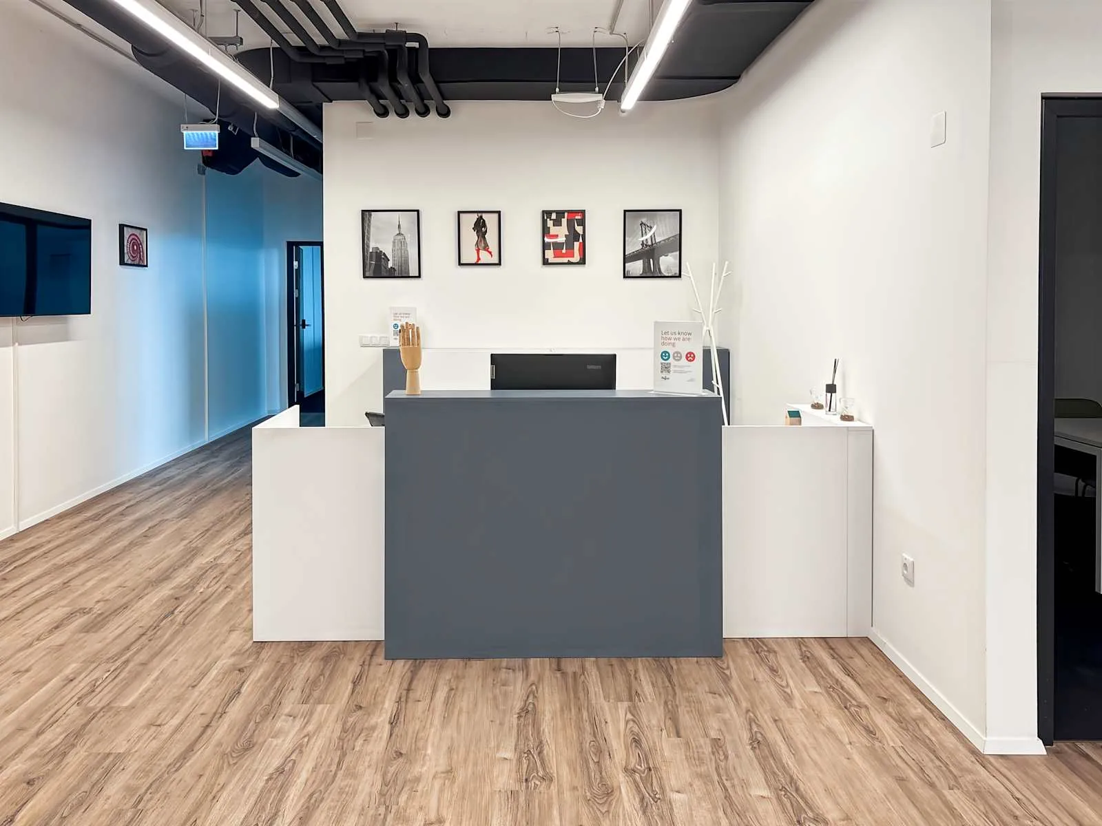 Regus Debrecen, Debrecen International Airport, Recepció, Debrecen