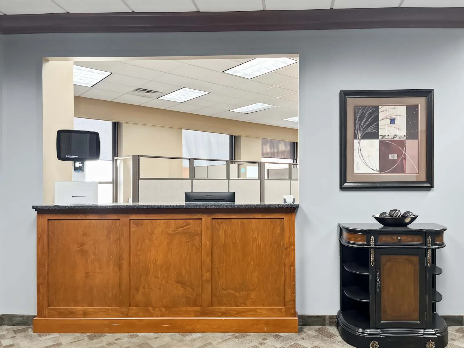 Regus IL, Decatur - S Water Street, Reception, Decatur, IL