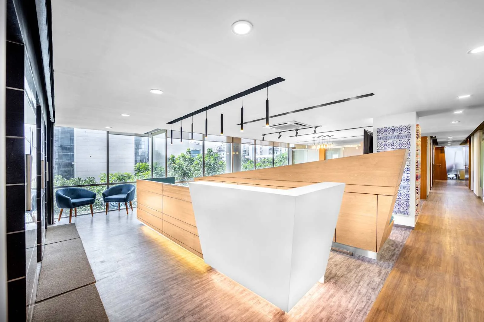 Regus DHAKA, Crystal Palace, Reception, Dhaka