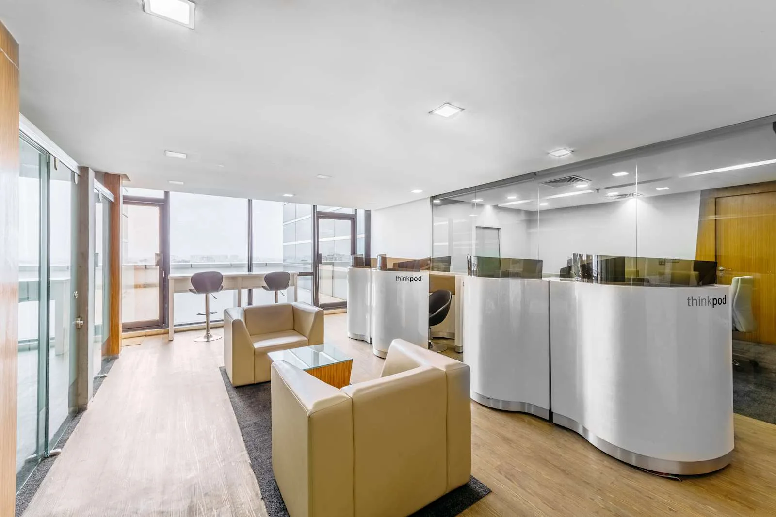 Regus DHAKA, UTC Building, Coworking space, Dhaka