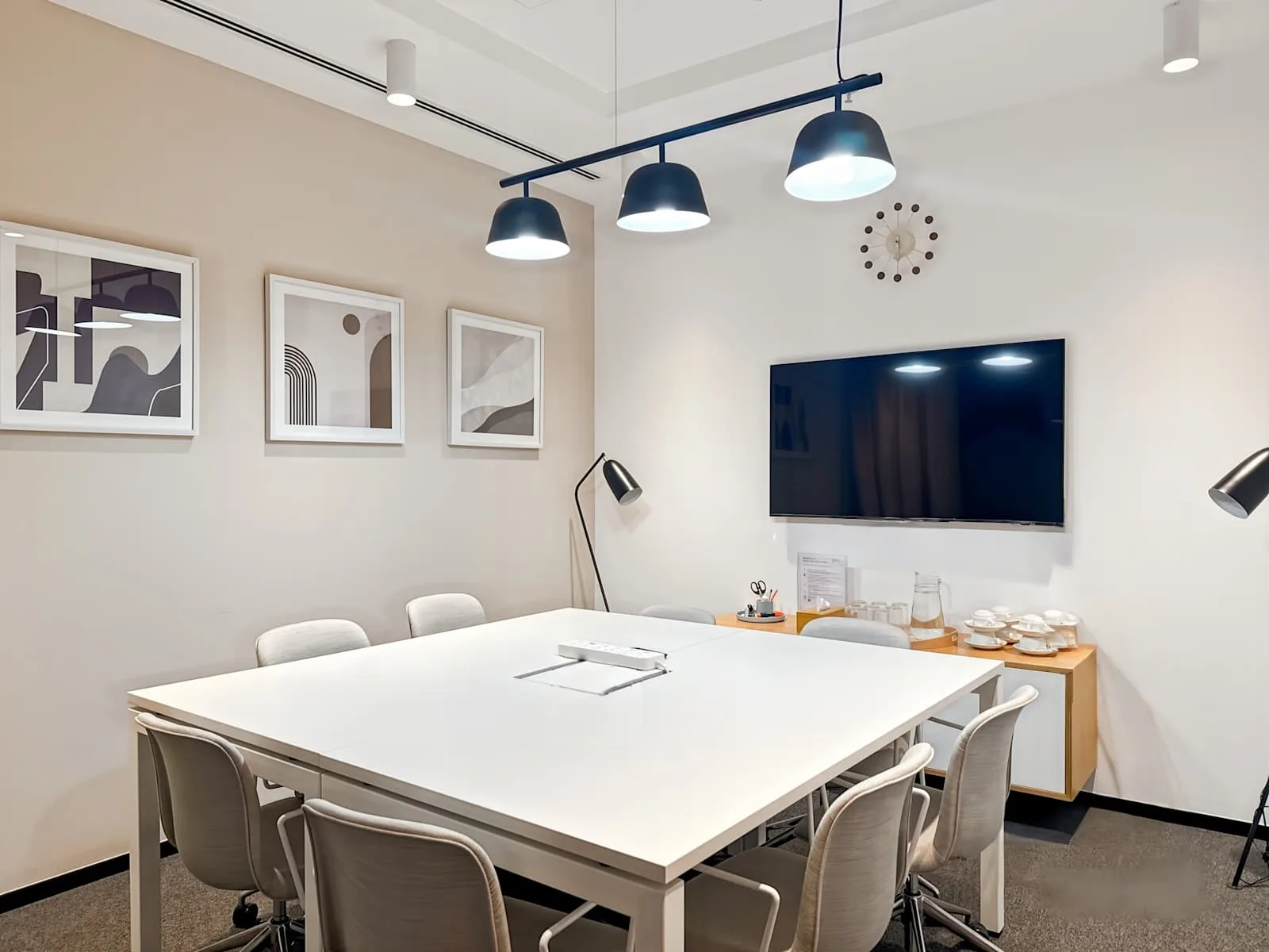 Regus Dubai, Deira City Center، قاعة اجتماعات لـ 8 أشخاص، دبي