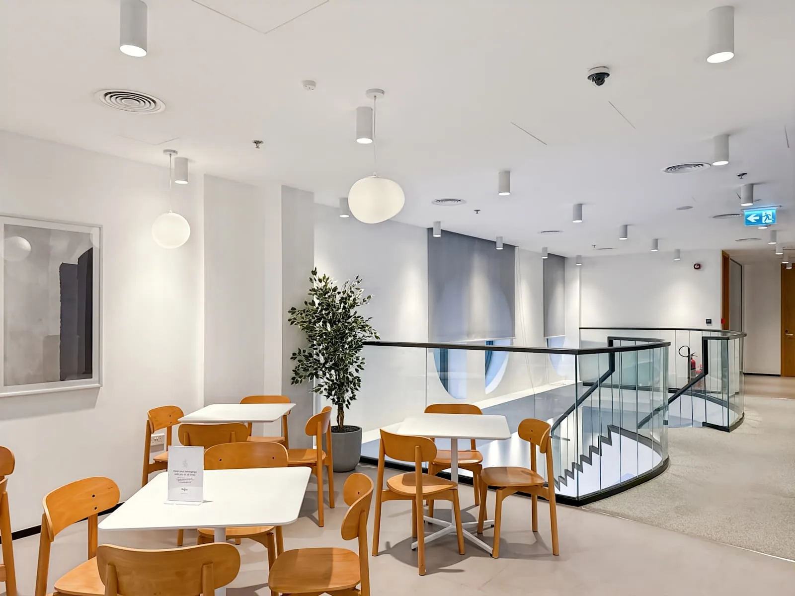 Regus Dubai, Deira City Center، كافتيريا، دبي