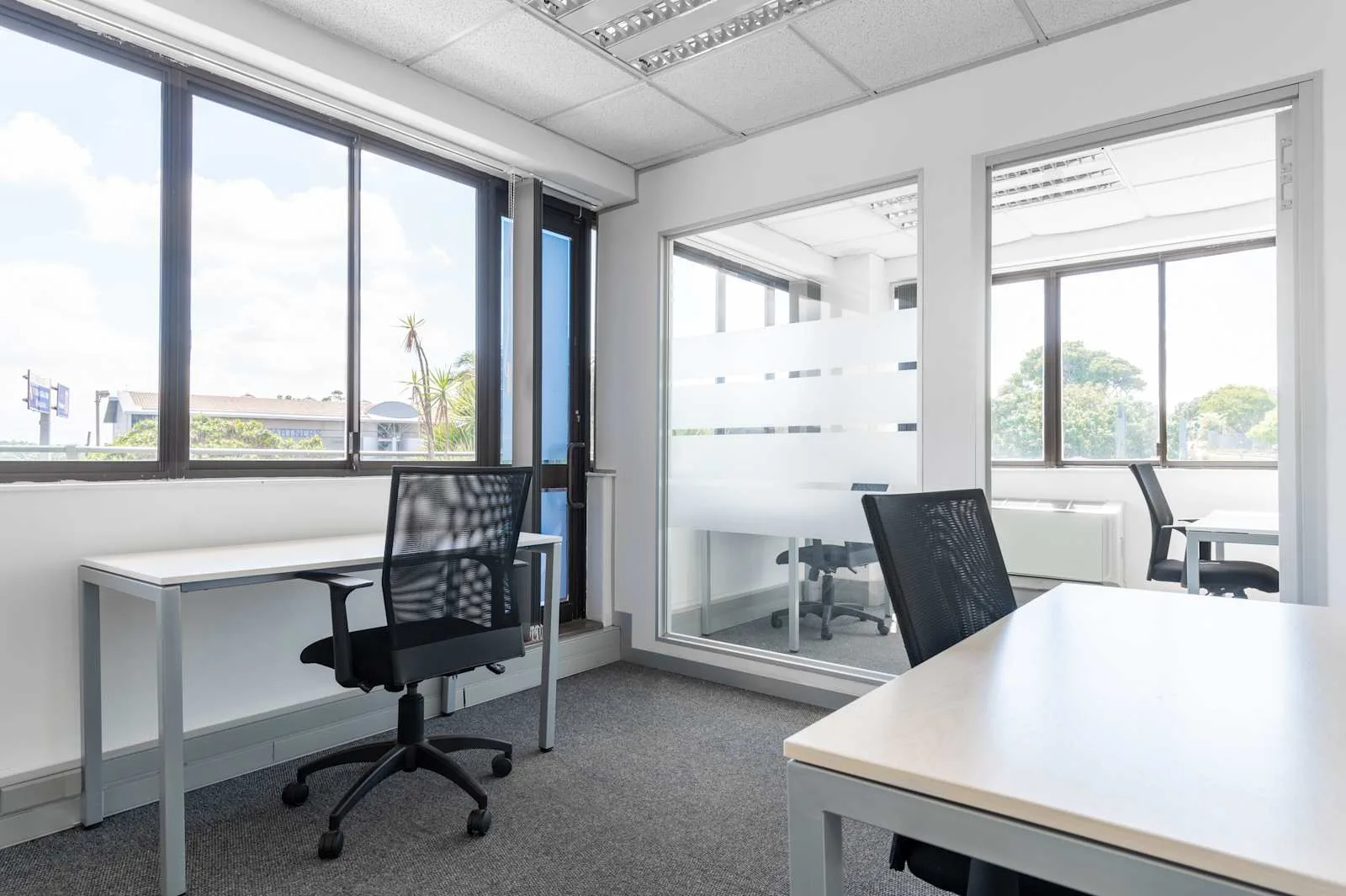 Regus DURBAN, 70 Buckingham Terrace, Westville, Private office, 2 desks, Durban