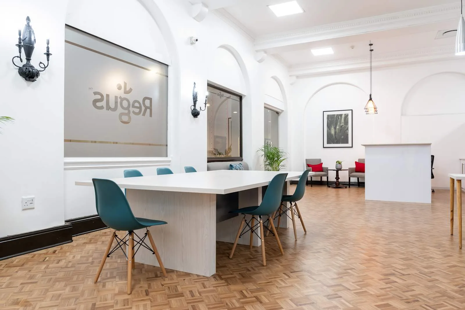 Regus Durban, Country Club, Meeting room for 6 people, Durban