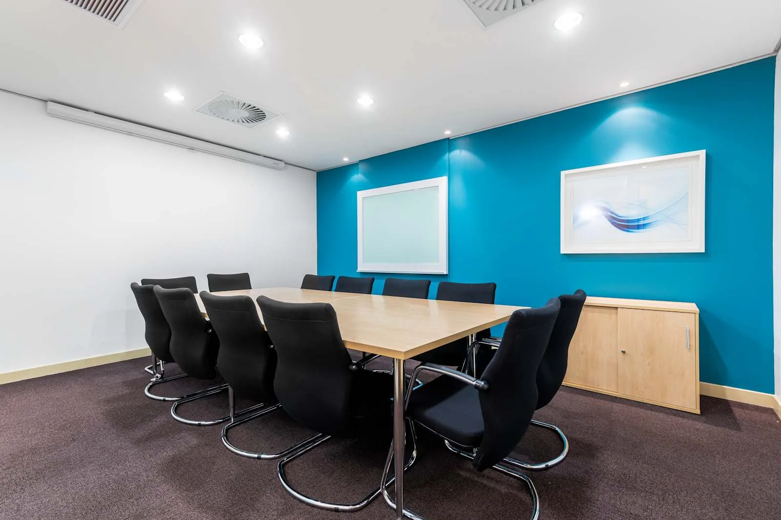 Regus Durban, Umhlanga Ridge, Meeting room for 12 people, Umhlanga