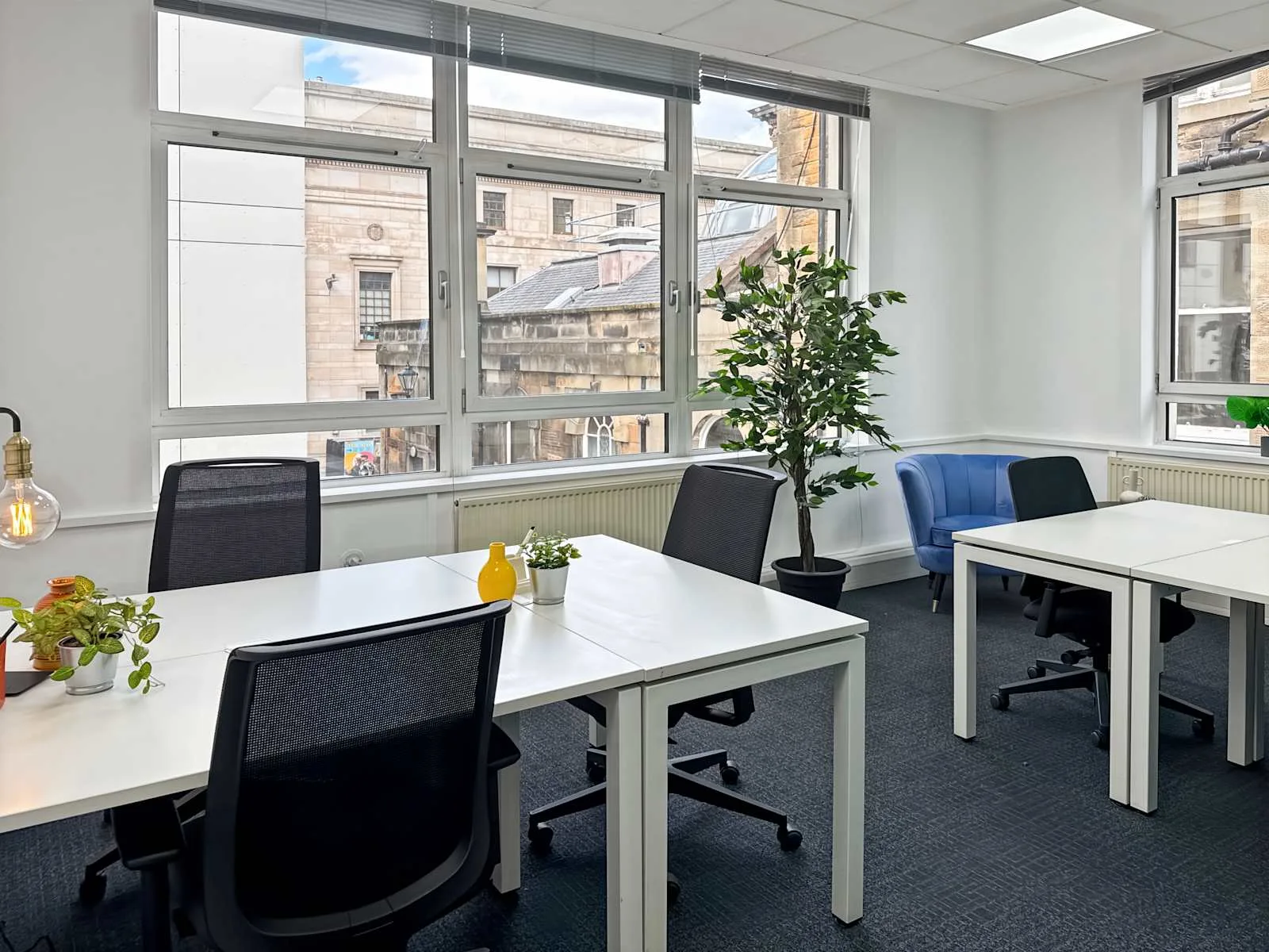 Regus EDINBURGH, Princes Street, Private office, 6 desks, Edinburgh