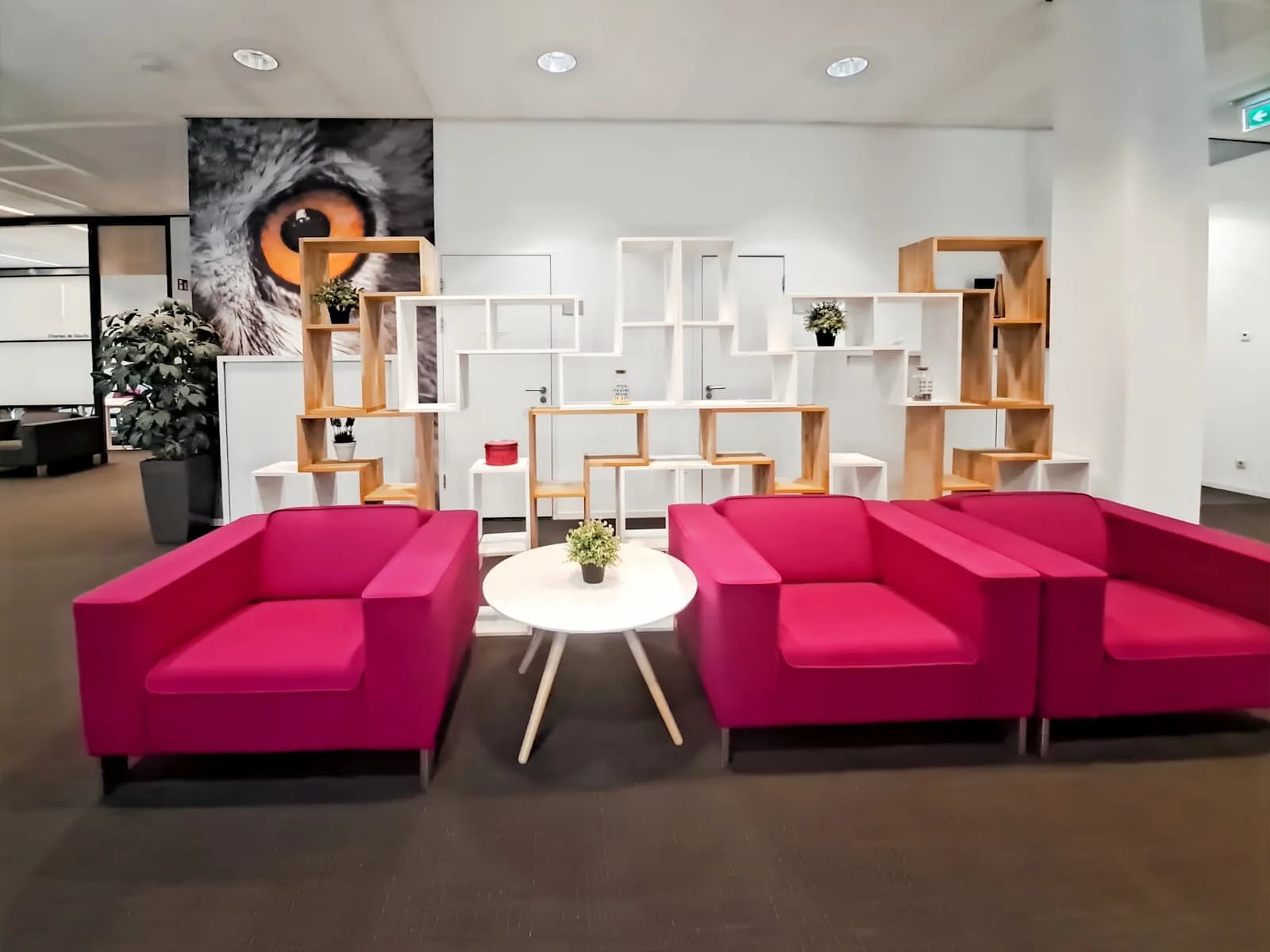 Regus EINDHOVEN, Flight Forum, Lounge, Eindhoven