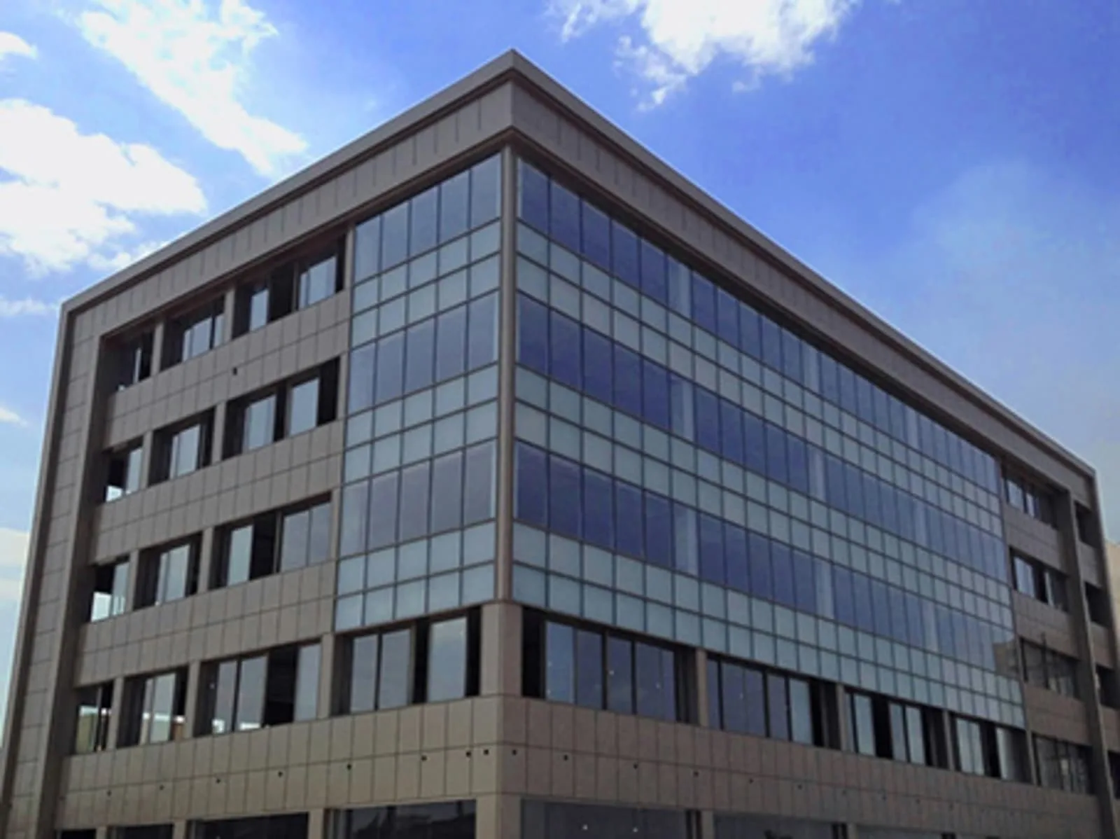 Regus ERBIL, Gulan, Building facade, Erbil