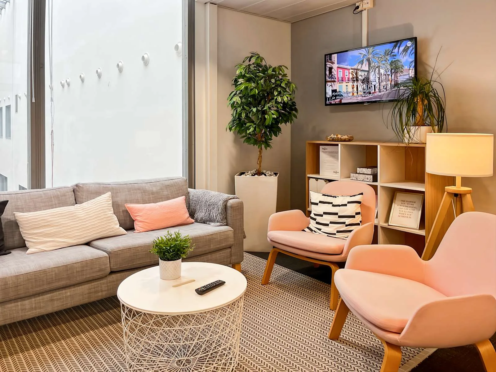 Regus ESPOO, Alberga Business Center, Lounge, Espoo