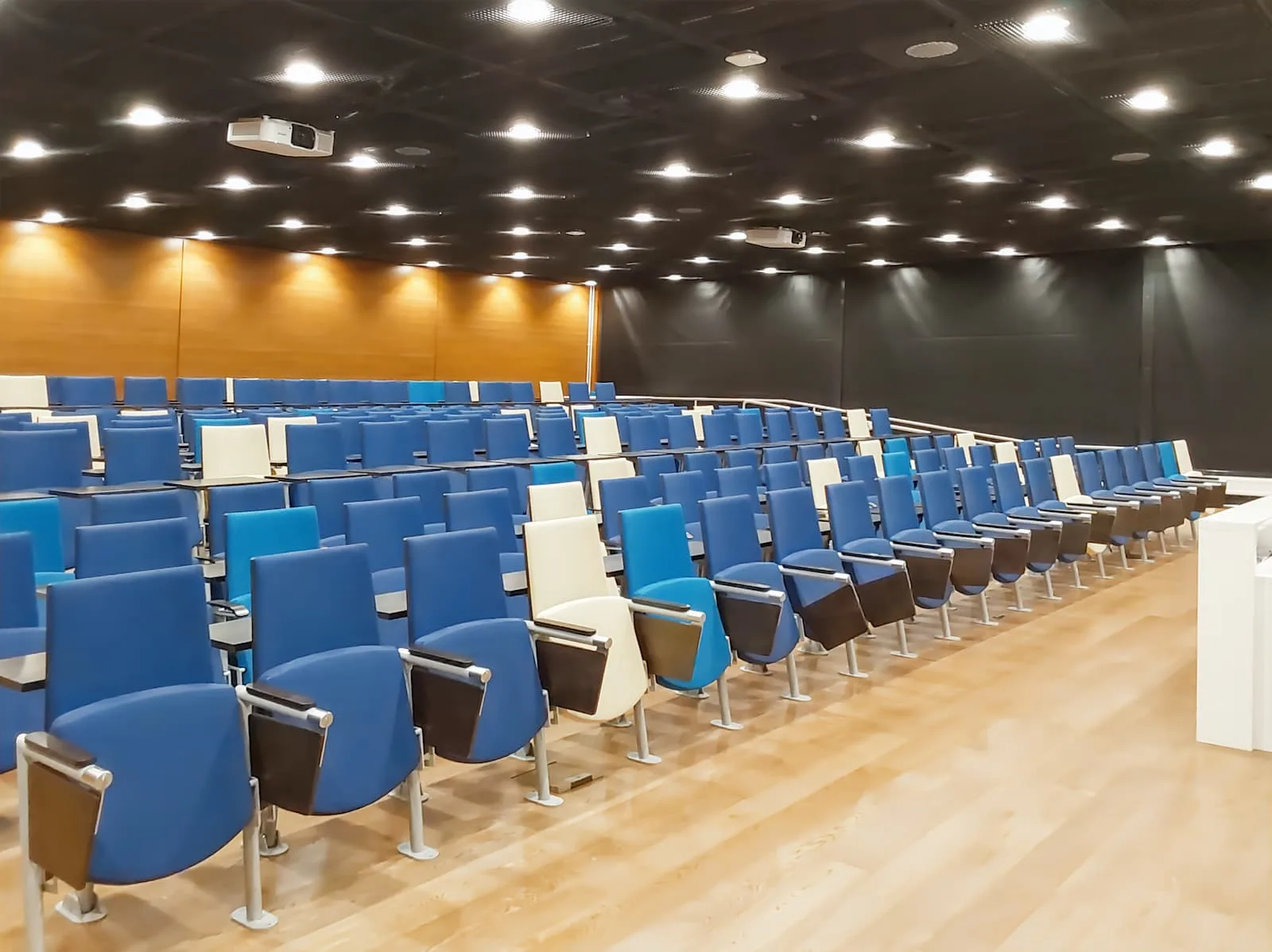 Regus ESPOO, Keilaranta, Auditorium, 80 seats, Espoo