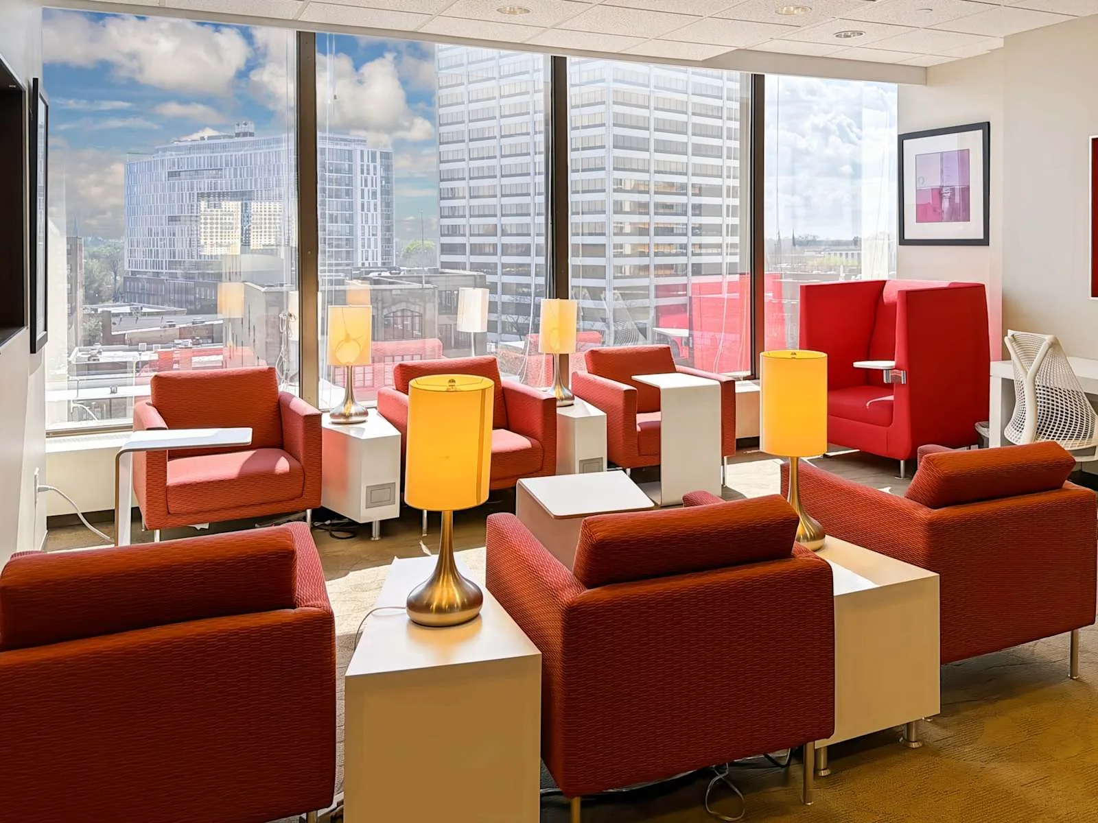 Regus IL, Evanston - Orrington Plaza, Lounge, Evanston, IL