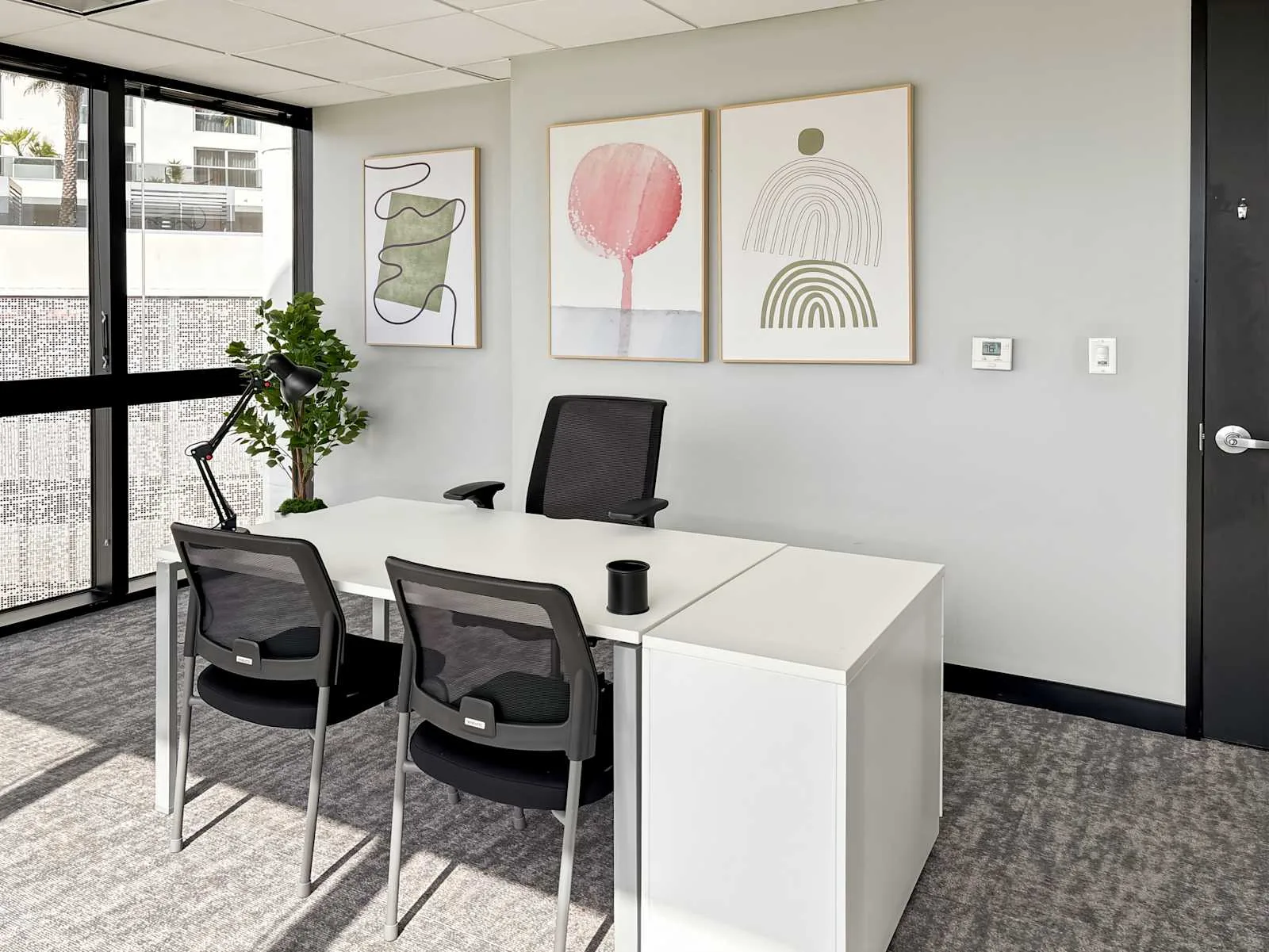 Regus FL, Aventura - Turnberry Plaza, Private office, 1 desk, Aventura, FL