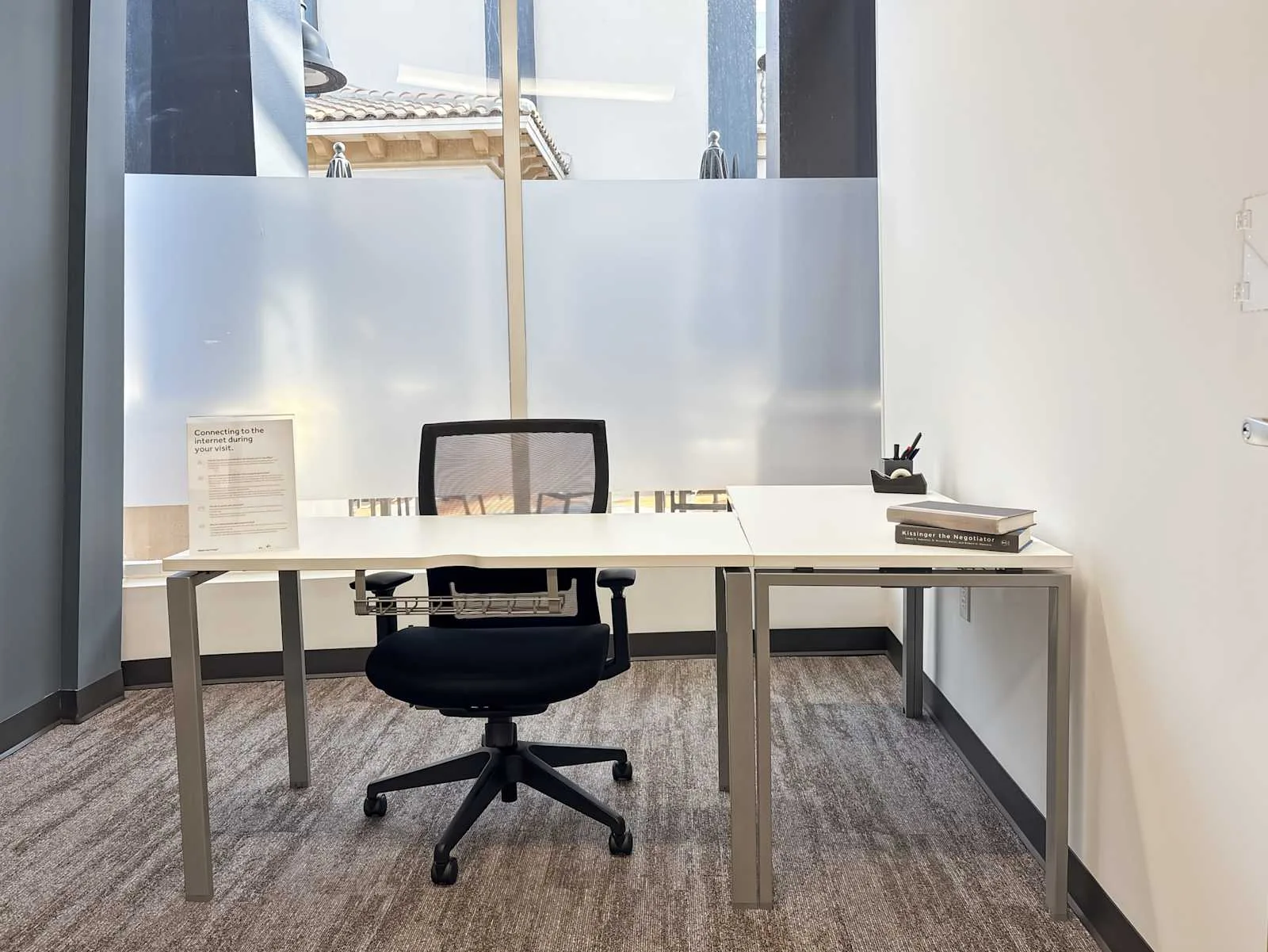 Regus FL, Bonita Springs - South Bay Drive, Private office, 1 desk, Bonita Springs, FL