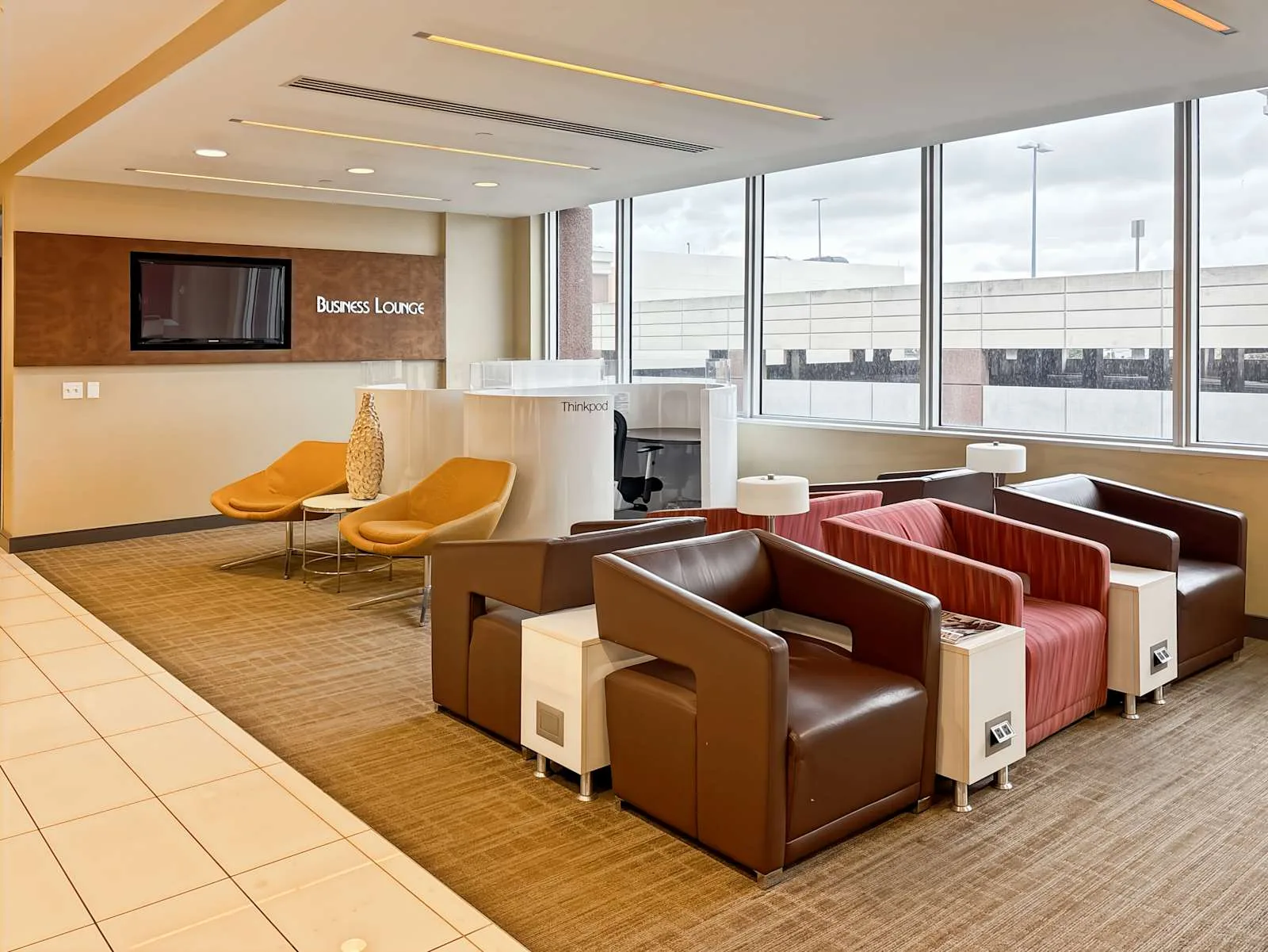 Regus FL, Doral – Downtown Doral, Lounge, Doral, FL