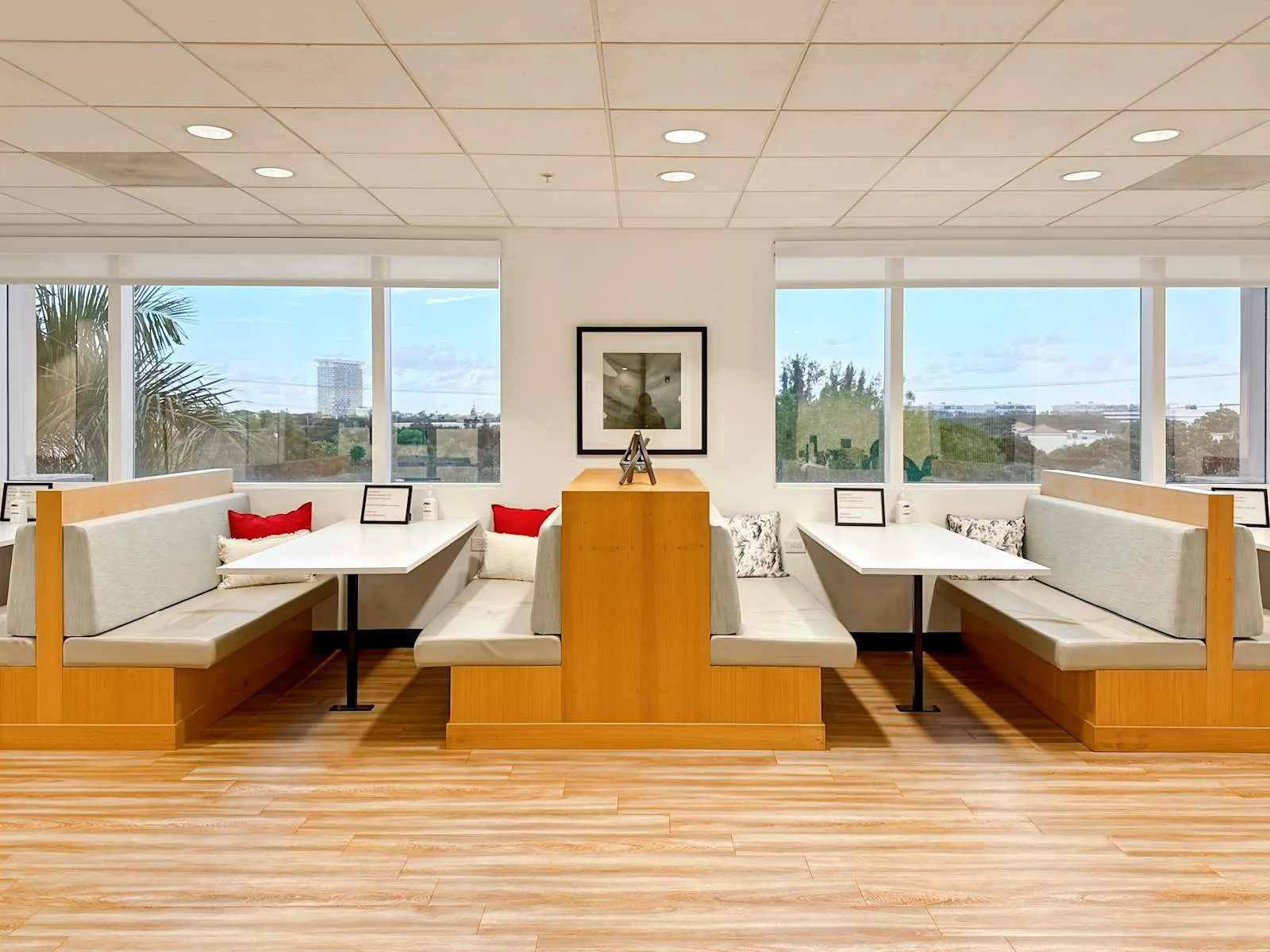 Regus FL, Fort Lauderdale - Sawgrass, Cafeteria, Sunrise, FL
