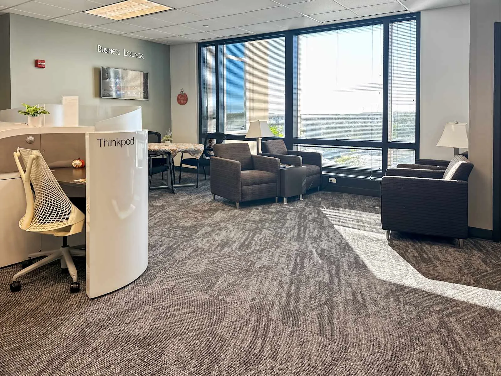 Regus FL, Fort Myers - Forum Corporate, Lounge, Ft. Myers, FL