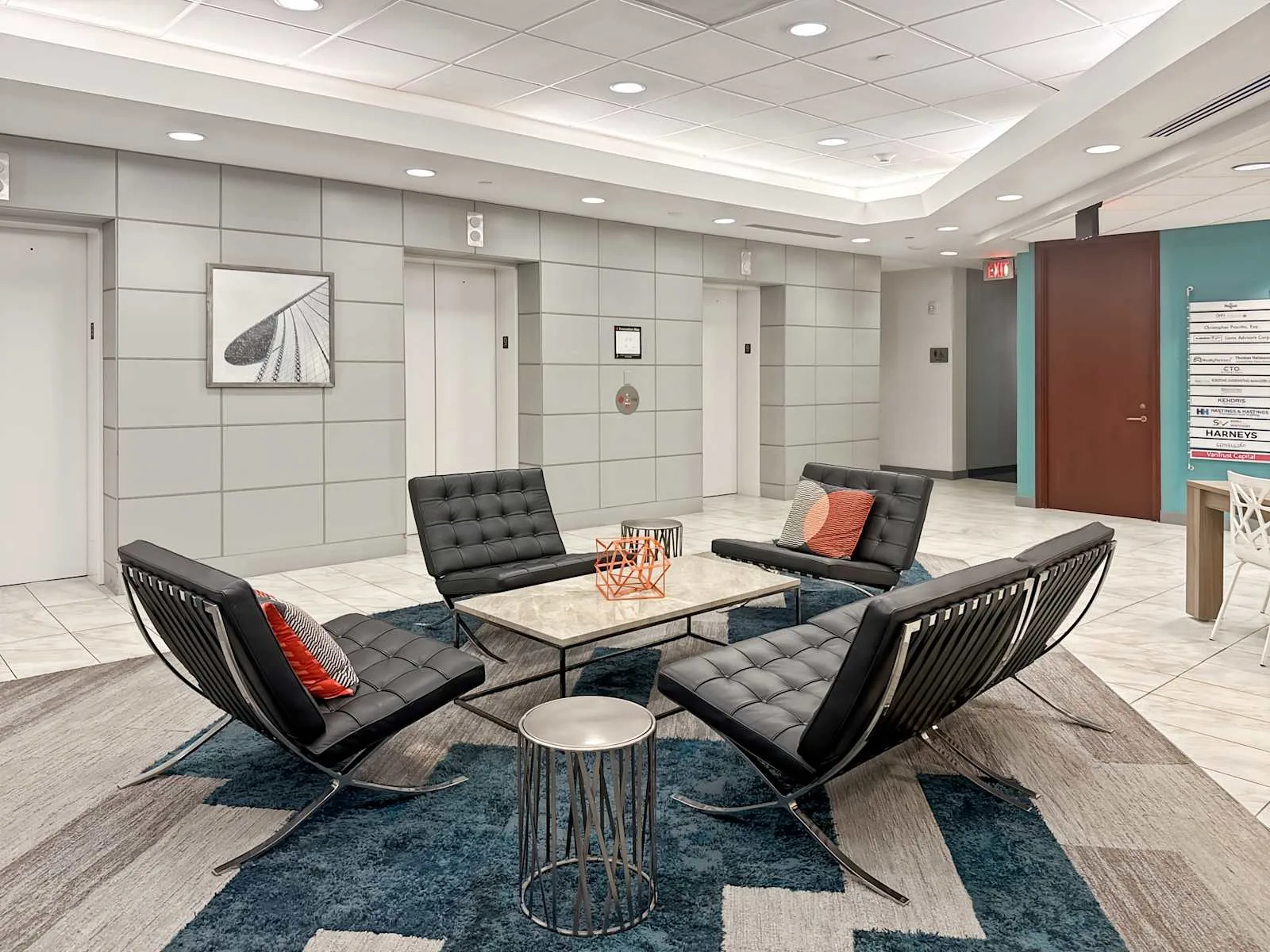 Regus FL, Miami - 1221 Brickell Center, Lounge, Miami, FL