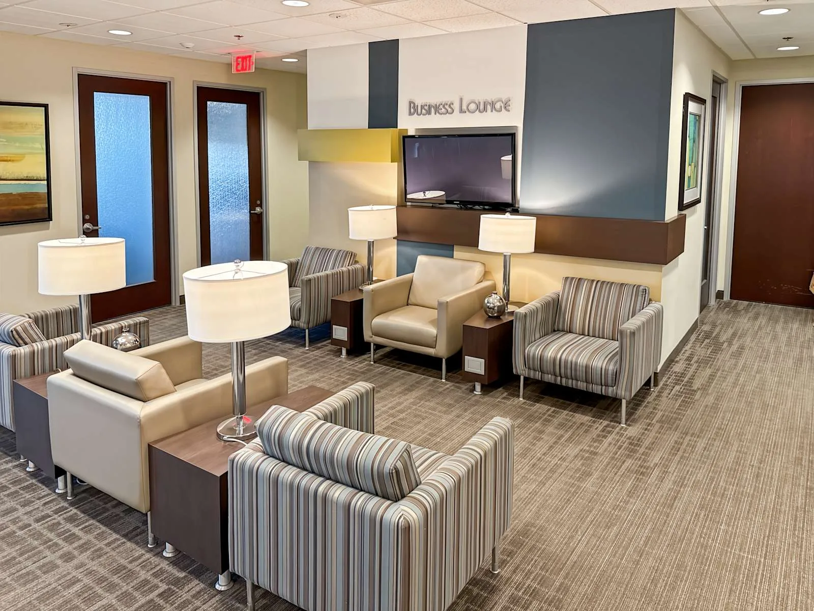 Regus FL, Miami Lakes - Miami Lakes West, Lounge, Miami Lakes, FL