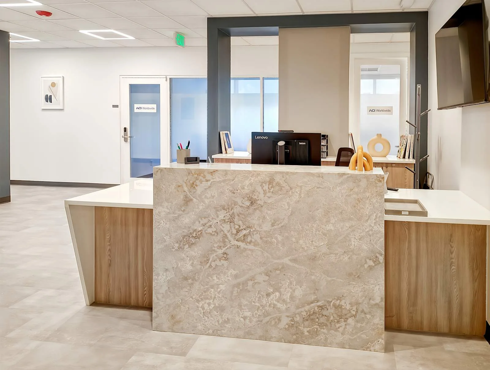 Regus FL, Naples - 3003 Tamiami Trail, Reception, Naples, FL