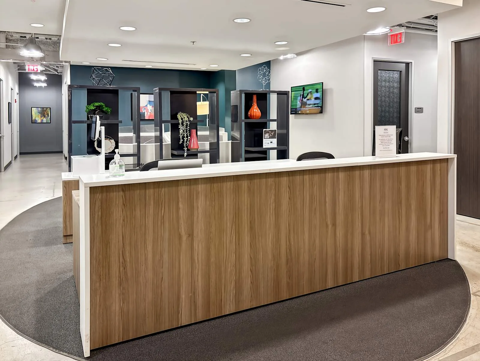 Regus FL, North Miami - Causeway Square, Reception, North Miami, FL