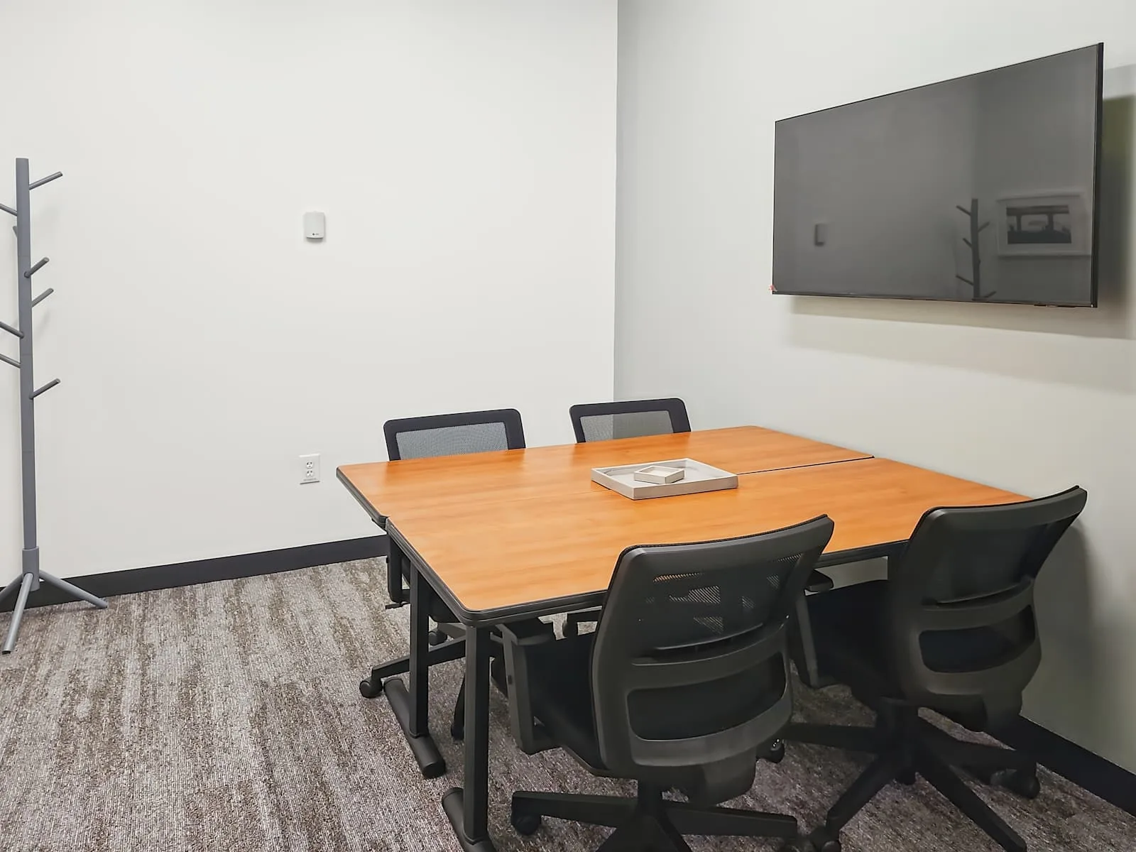 Regus FL, Orange Park - Crossing Blvd, Meeting room for 4 people, Orange Park, FL
