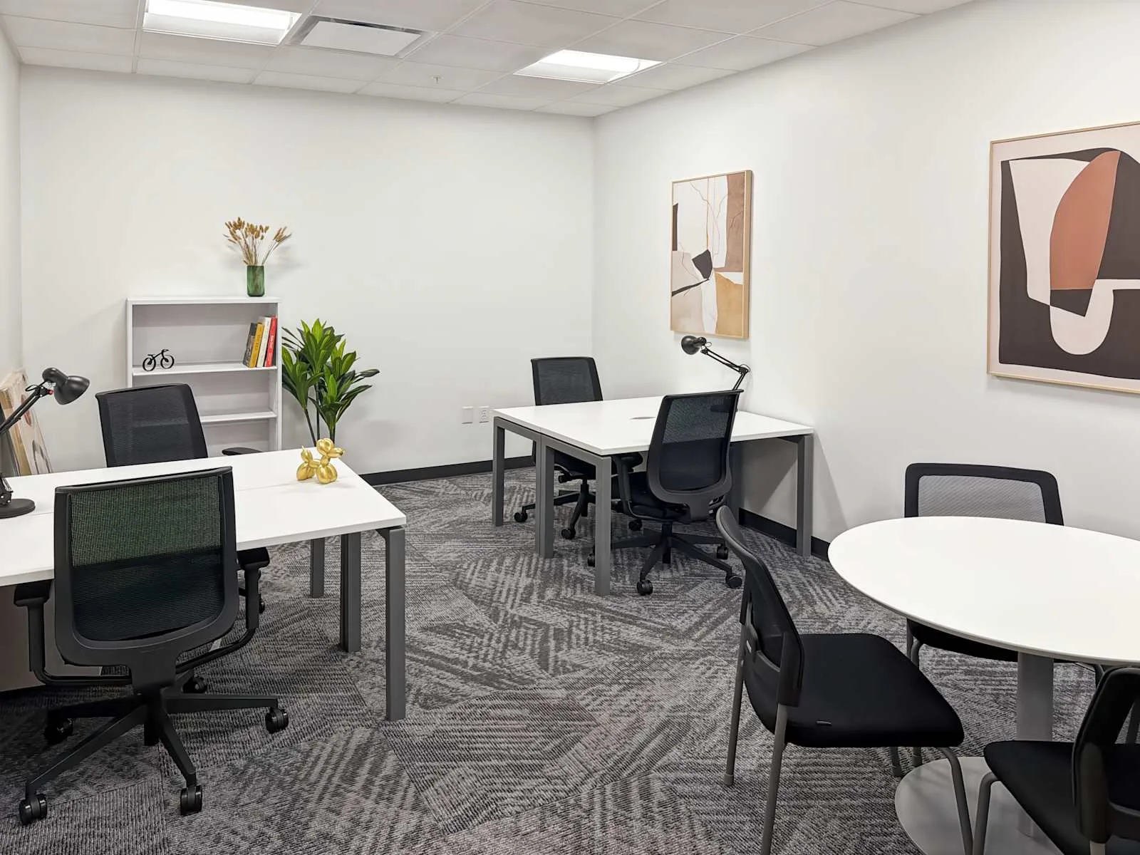 Regus FL, Orlando - 4700 Millenia Blvd, Private office, 4 desks, Orlando, FL