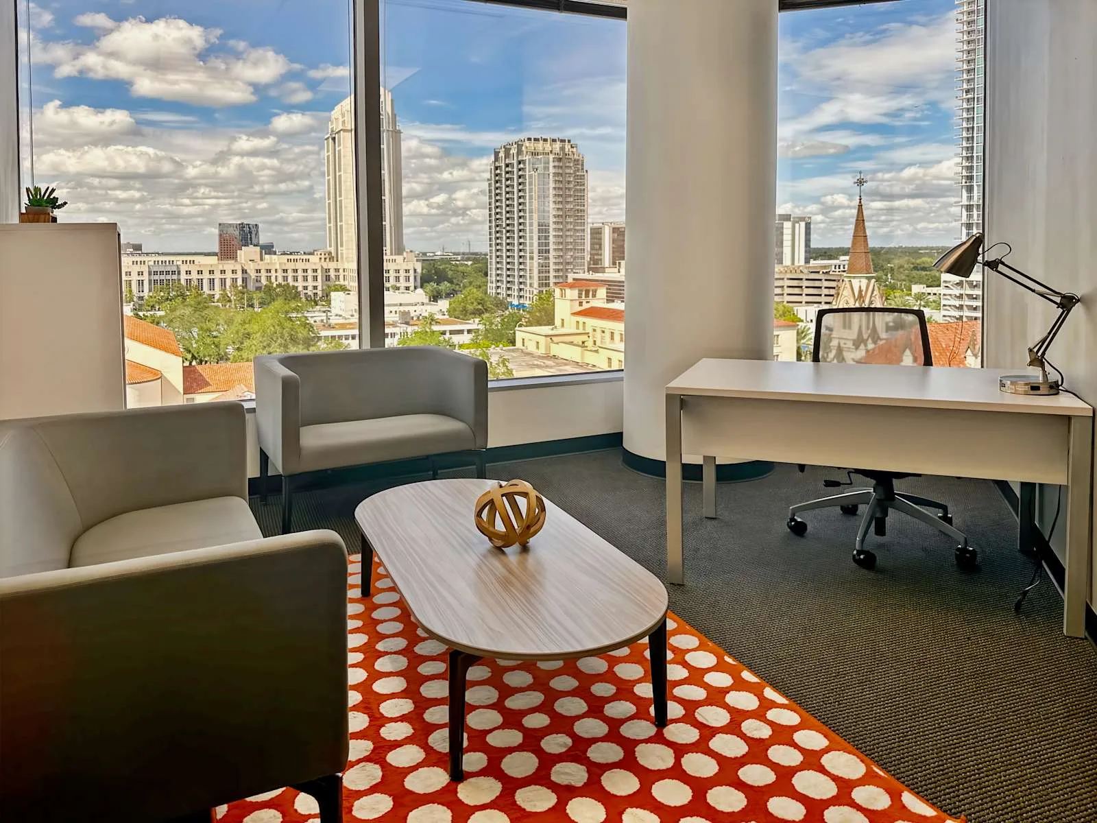 Regus FL, Orlando - Downtown North Orange, Private office, 1 desk, Orlando, FL