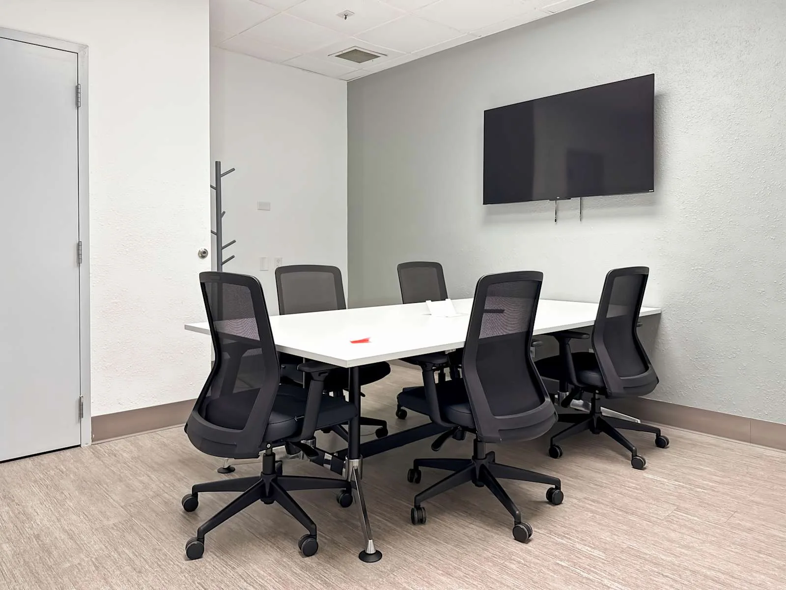 Regus FL, Pensacola – 545 Brent Lane, Meeting room for 6 people, Pensacola, FL