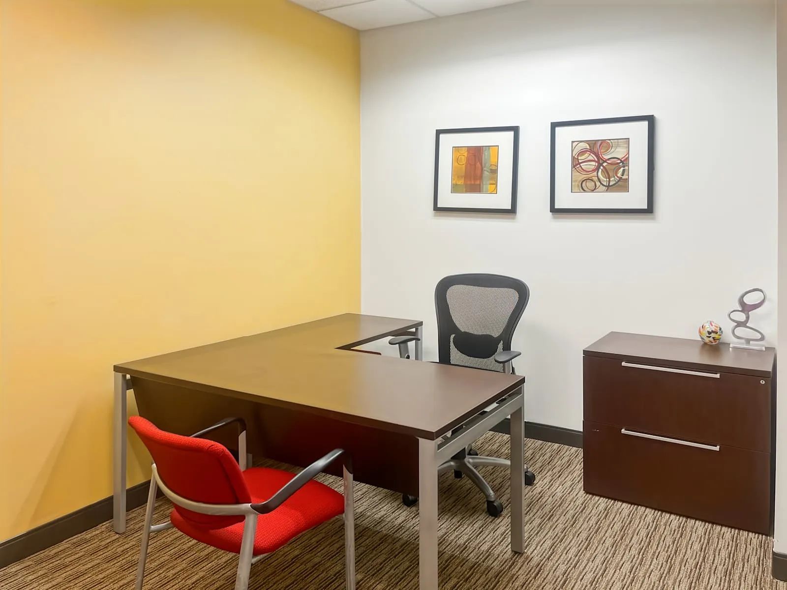 Regus FL, Tallahassee – Alliance Center, Private office, 1 desk, Tallahassee, FL