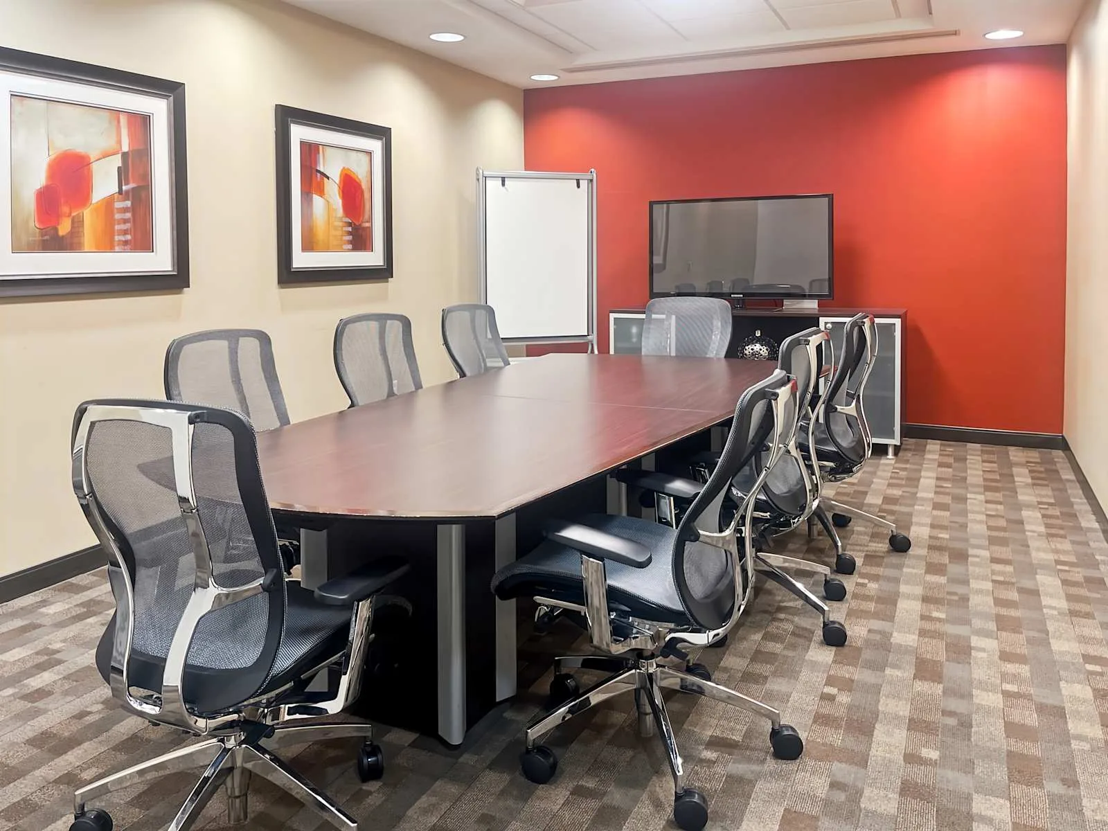 Regus FL, Vero Beach – Miracle Mile Plaza, Meeting room for 9 people, Vero Beach, FL
