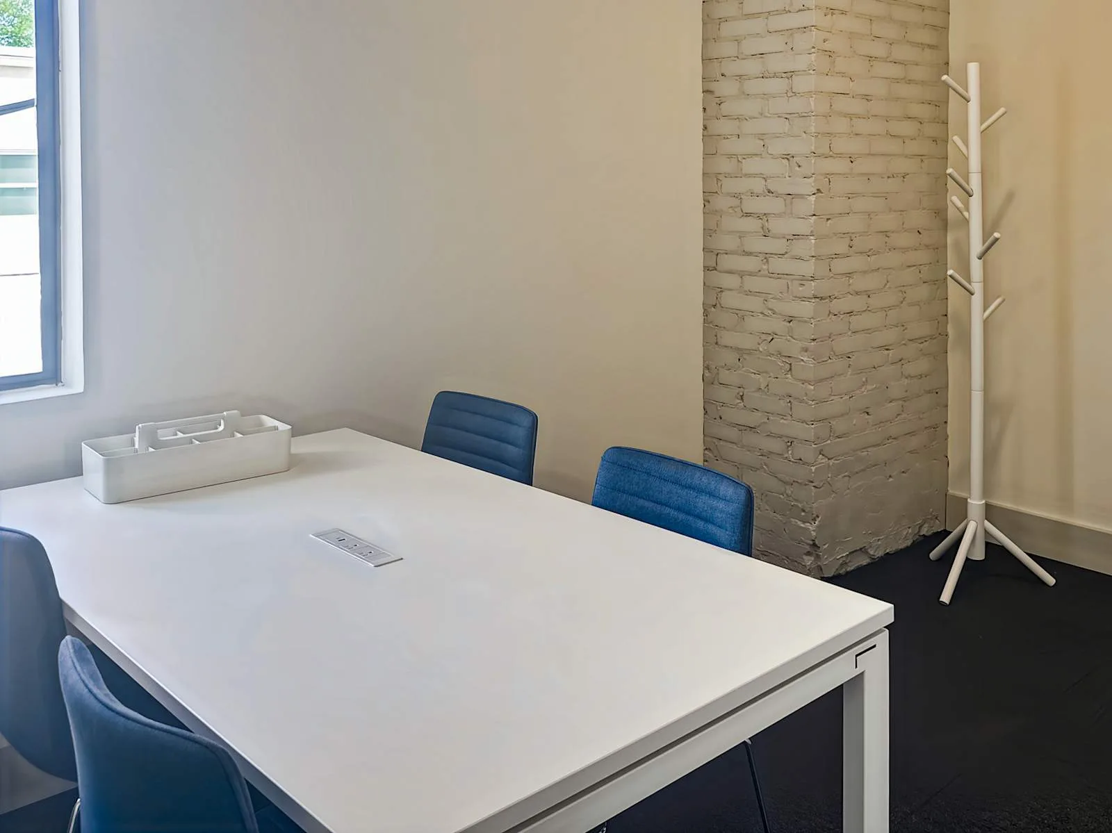 Regus FL, Winter Haven - 3rd St NW, Meeting room for 4 people, Winter Haven, FL