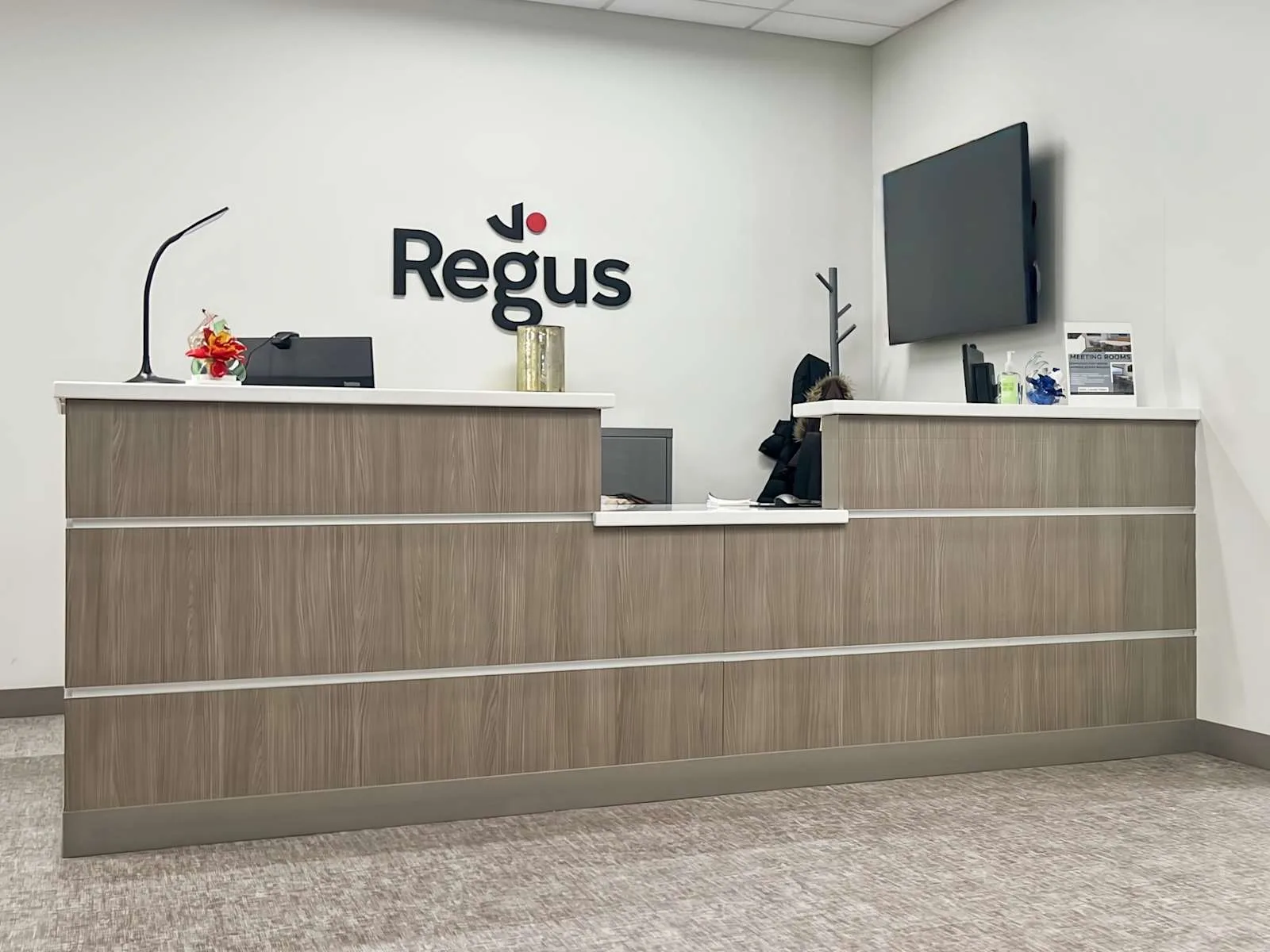 Regus IN, Fort Wayne - Indiana Michigan Power Building, Reception, Fort Wayne, IN