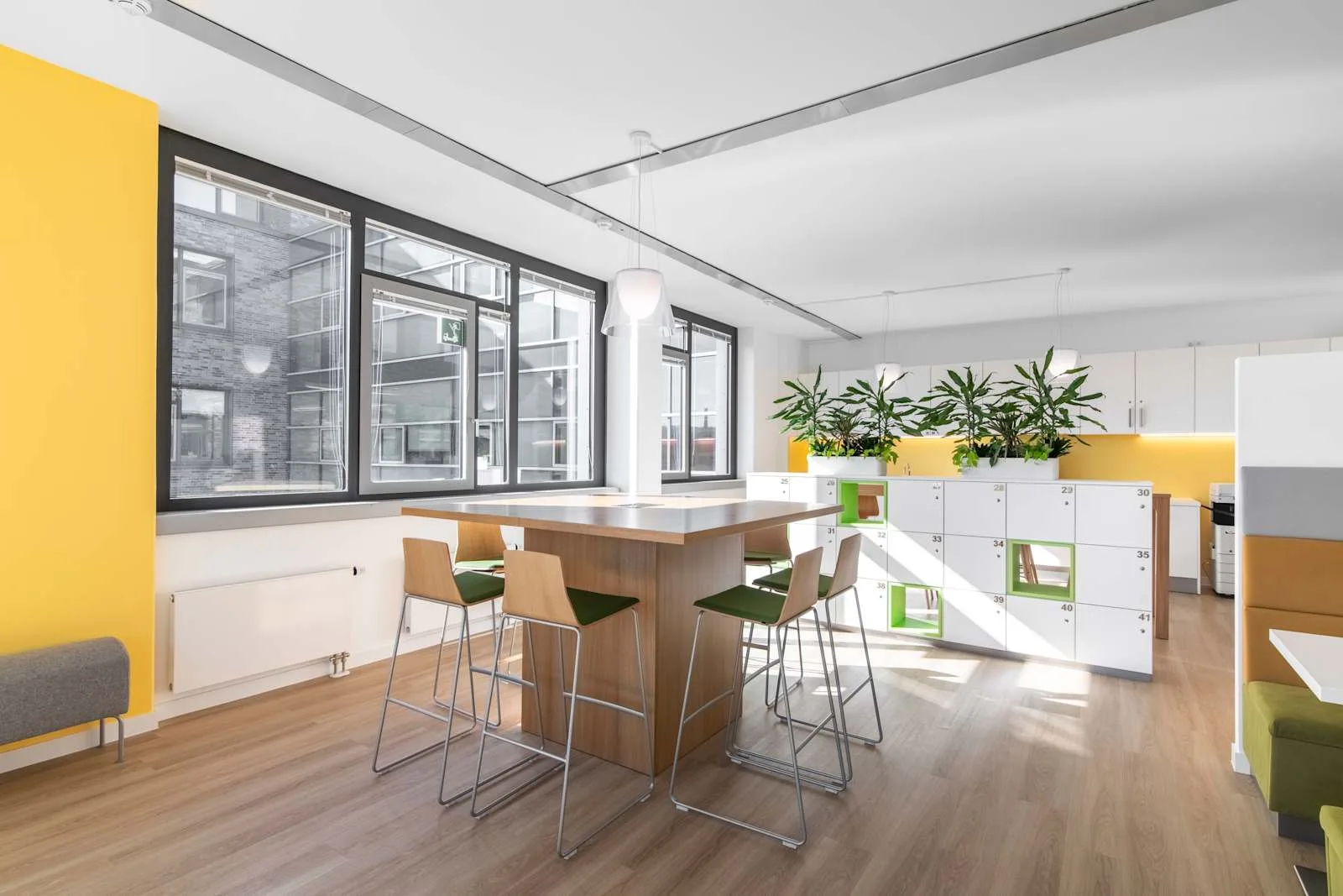 Regus FRANKFURT, AOC Hanauer Landstraße, Cafeteria, Frankfurt am Main