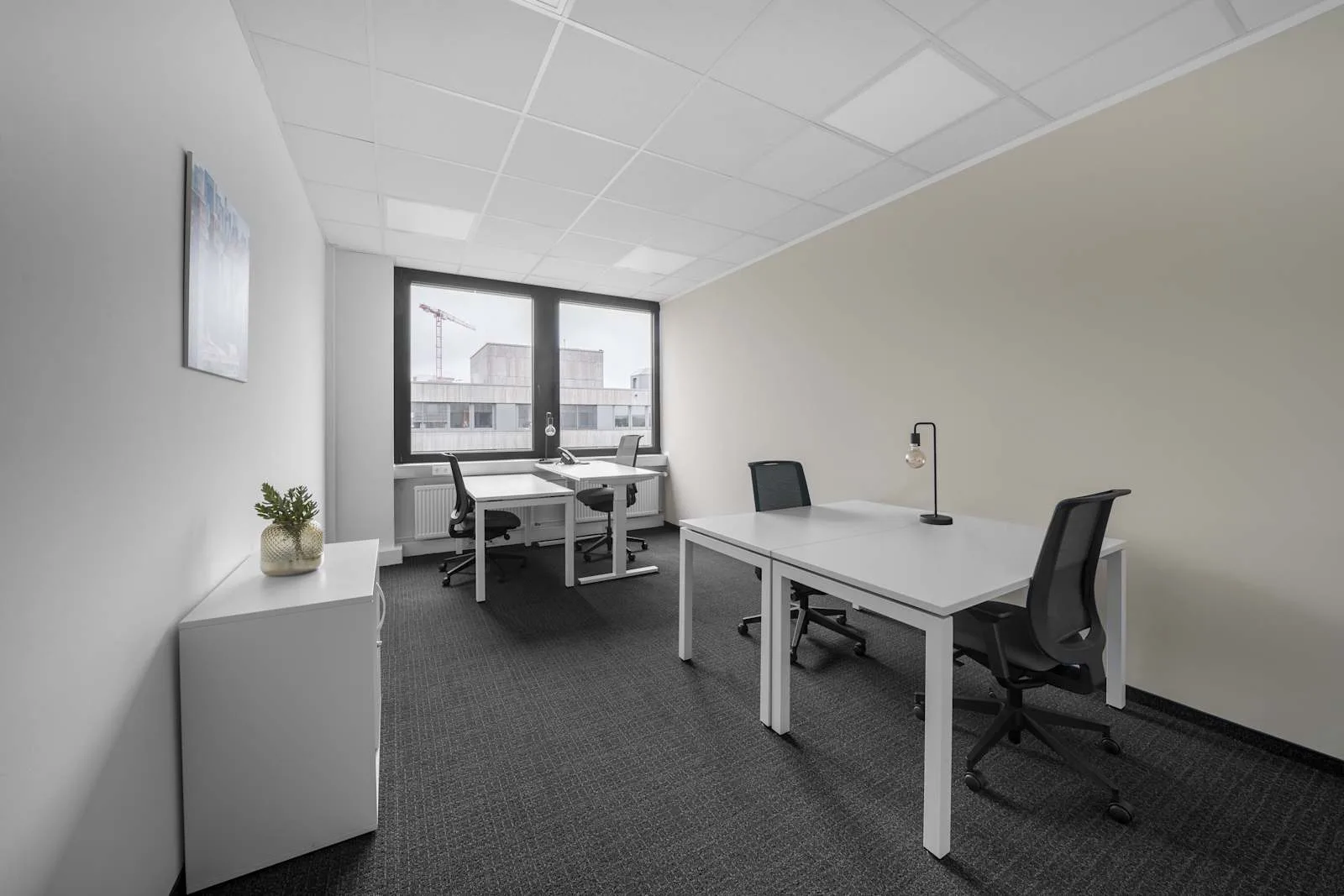 Regus FRANKFURT, Lyoner Stern, Private office, 4 desks, Frankfurt am Main