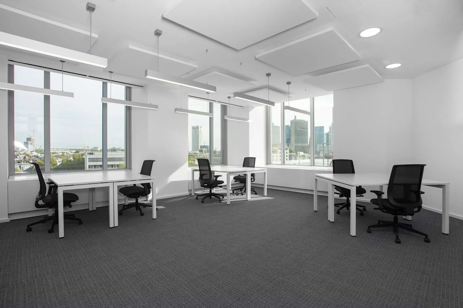 Regus FRANKFURT, Messeturm, Privatbüro mit 6 Arbeitsplätzen, Frankfurt am Main