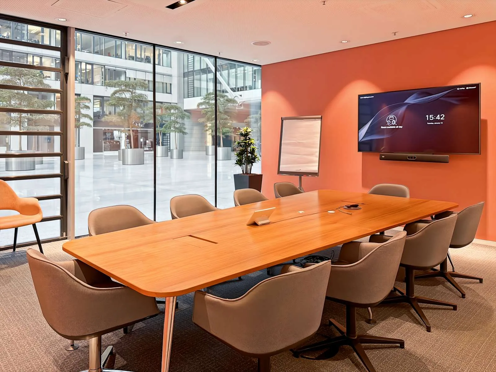 Regus FRANKFURT, THE SQUAIRE Conference Center, Meeting room for 10 people, Frankfurt am Main
