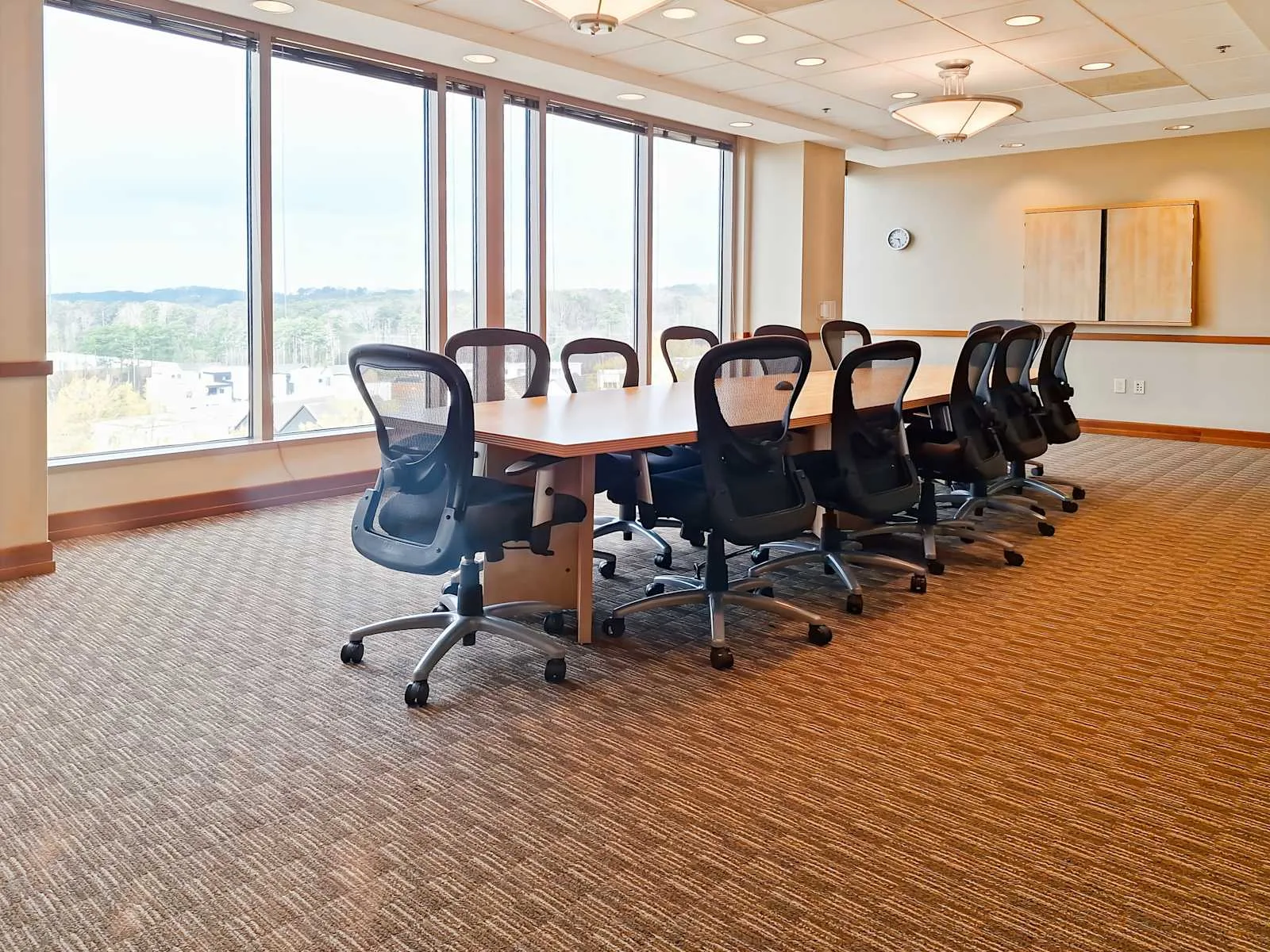 Regus GA, Alpharetta - Lakeview, Meeting room for 12 people, Alpharetta, GA