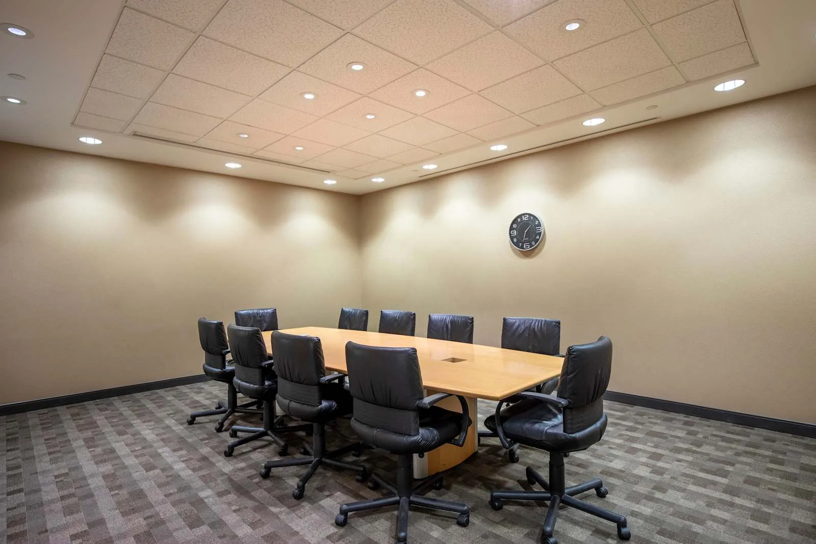 Regus GA, Alpharetta - North Point, Meeting room for 10 people, Alpharetta, GA