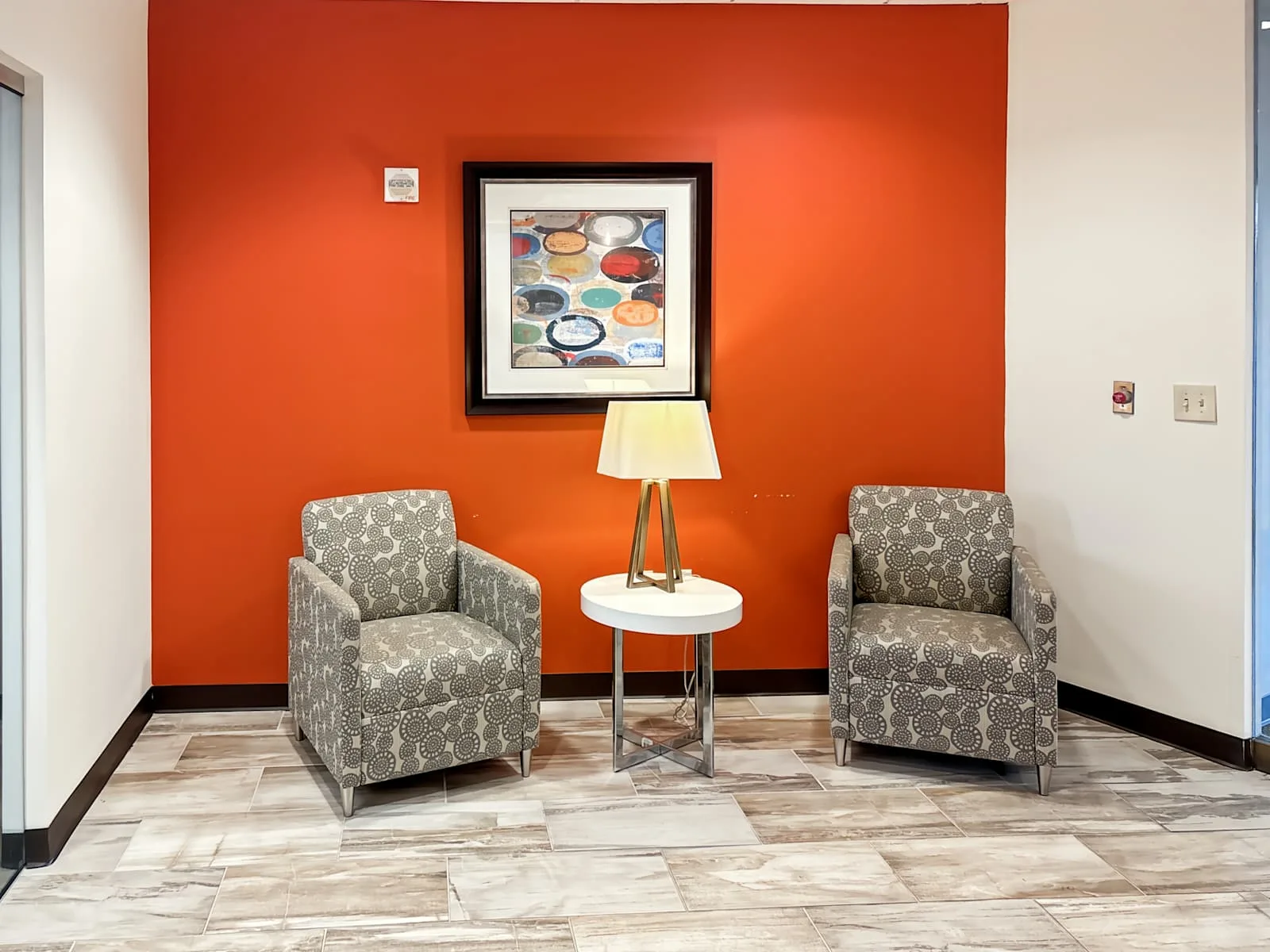 Regus GA, Atlanta - One Paces West, Lounge, Atlanta, GA