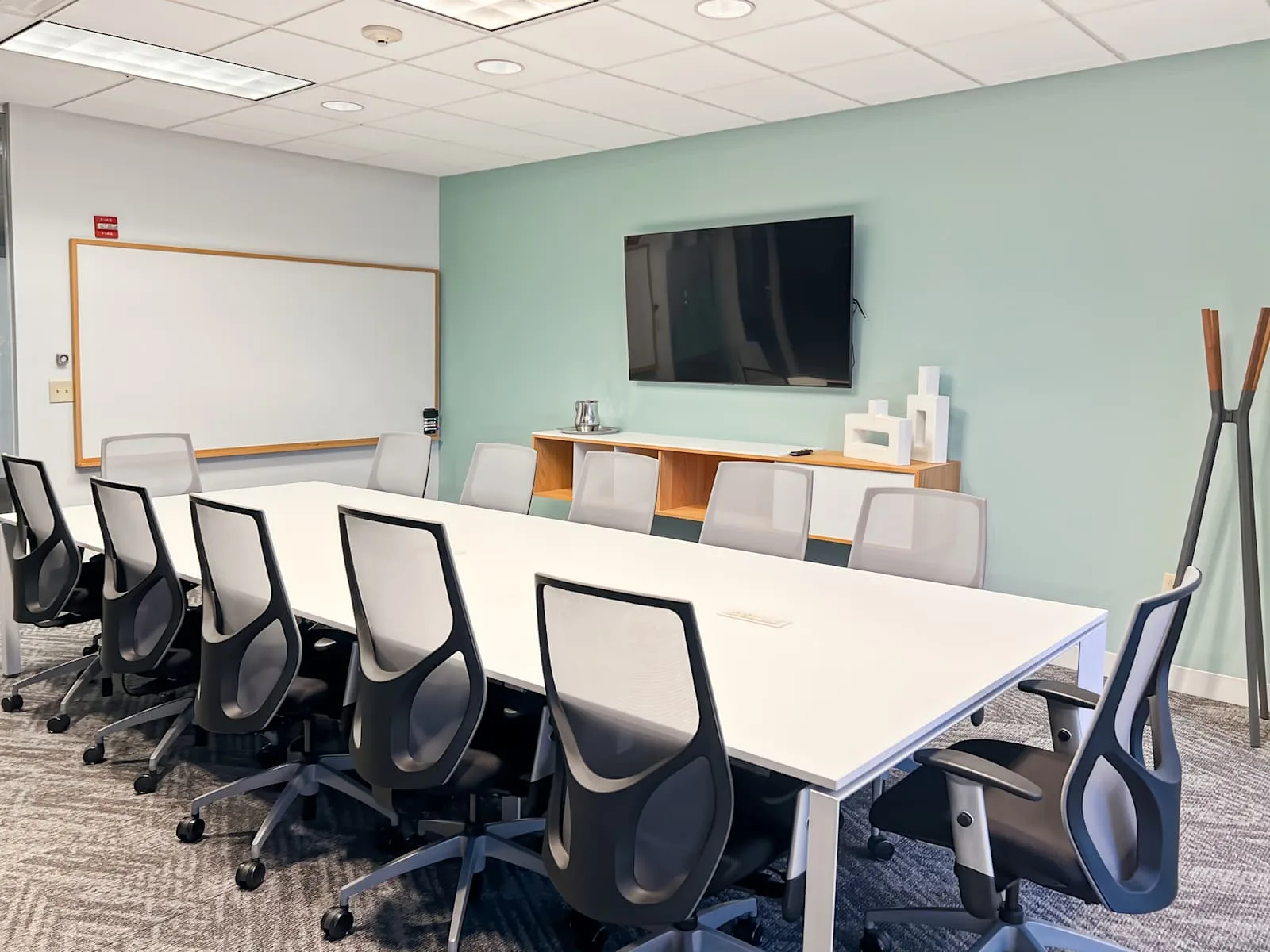 Regus GA, Decatur - Clairemont, Meeting room for 12 people, Decatur, GA