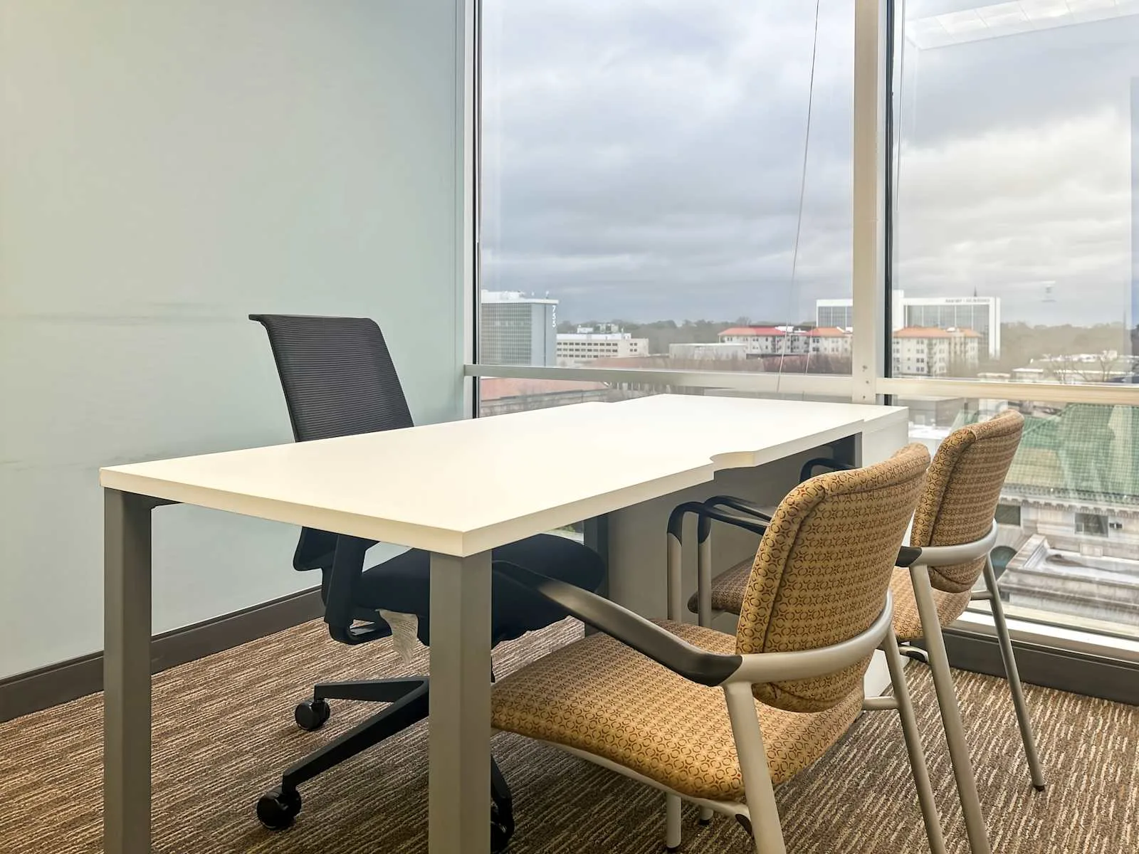 Regus GA, Decatur - One West Court Square, Private office, 1 desk, Decatur, GA