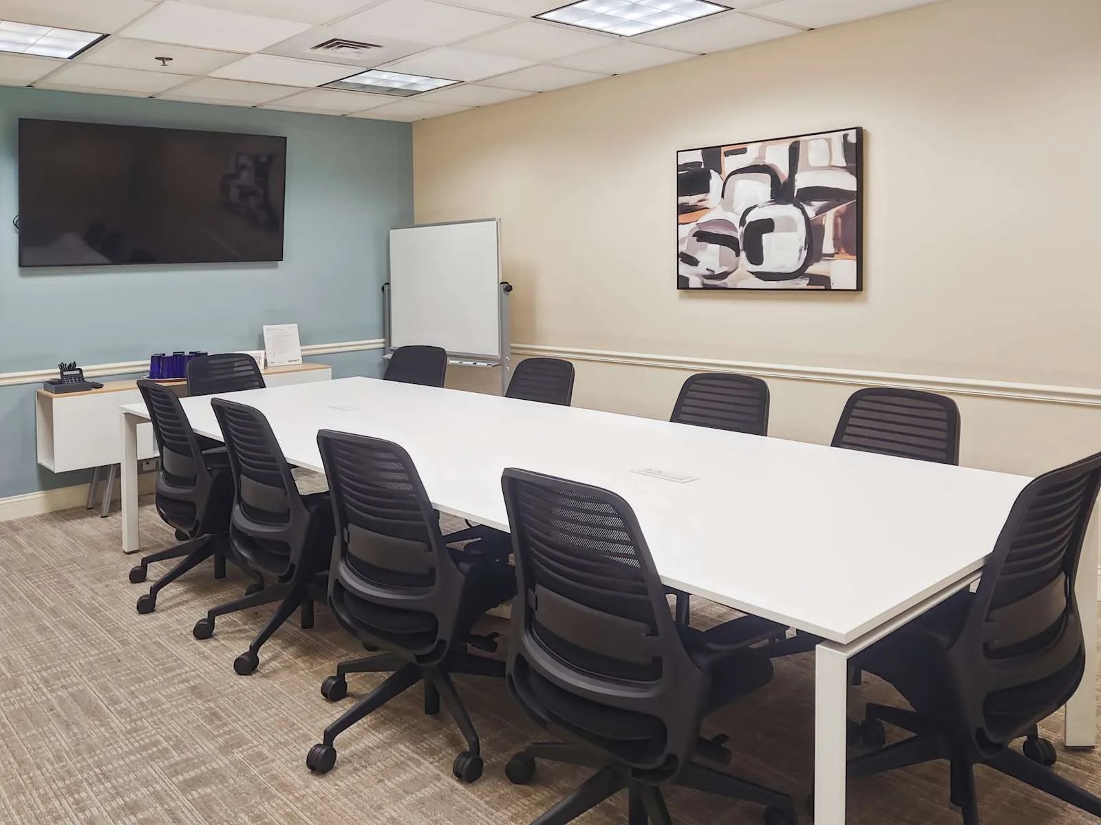 Regus GA, Savannah - 22 Bull St, Meeting room for 10 people, Savannah, GA