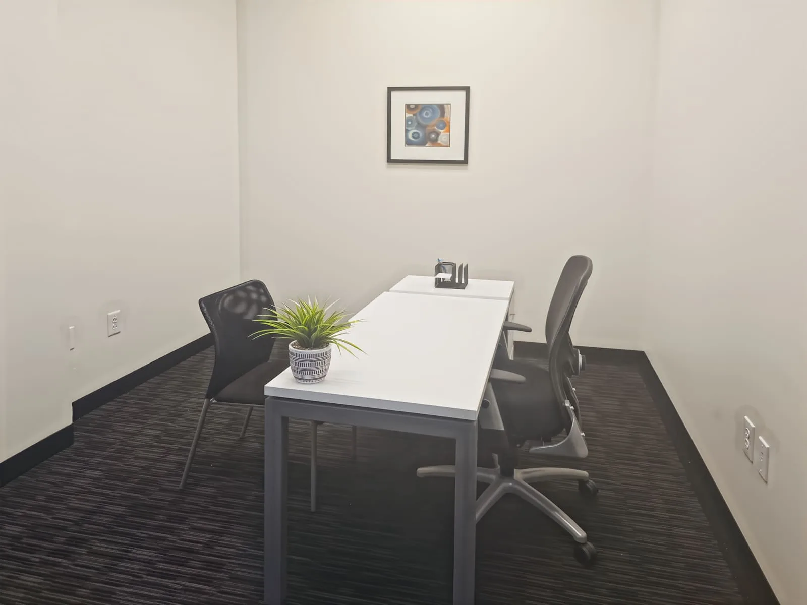 Regus GA, Snellville - Shoppes at Webb Gin, Private office, 2 desks, Snellville, GA