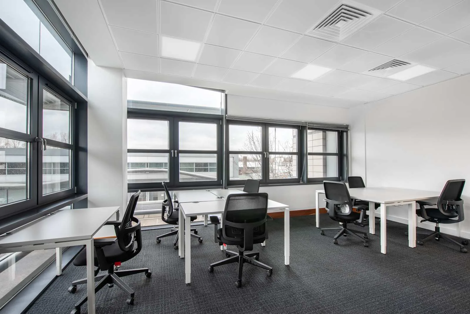 Regus GATESHEAD, Maingate Team Valley, Private office, 9 desks, Gateshead