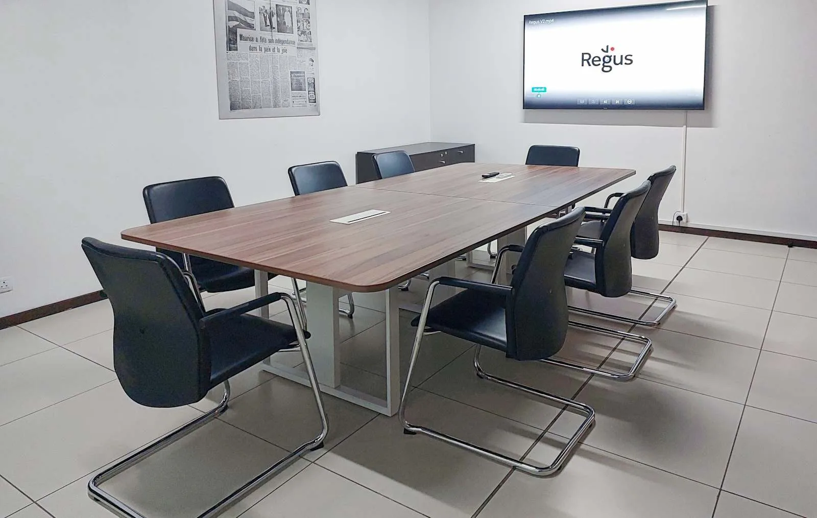 Regus Grand Bay, Central, Meeting room for 8 people, Grand Bay