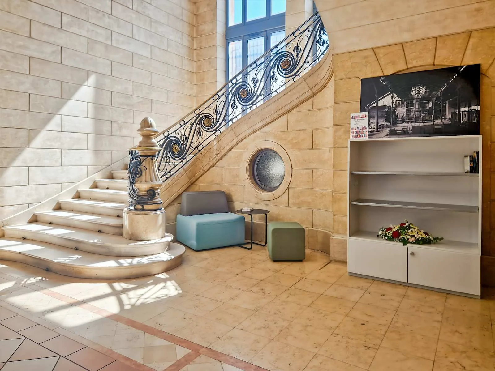 Regus Grenoble, City, Reception, Grenoble