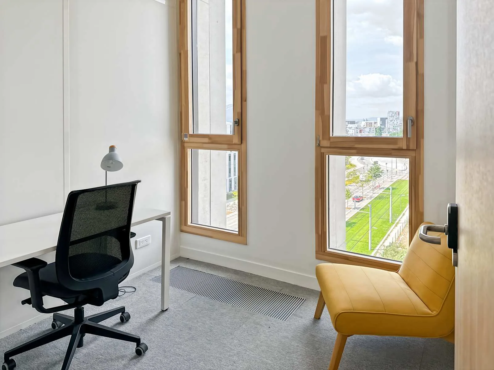 Regus Grenoble, Le Spring, Privatbüro mit 1 Arbeitsplatz, Grenoble